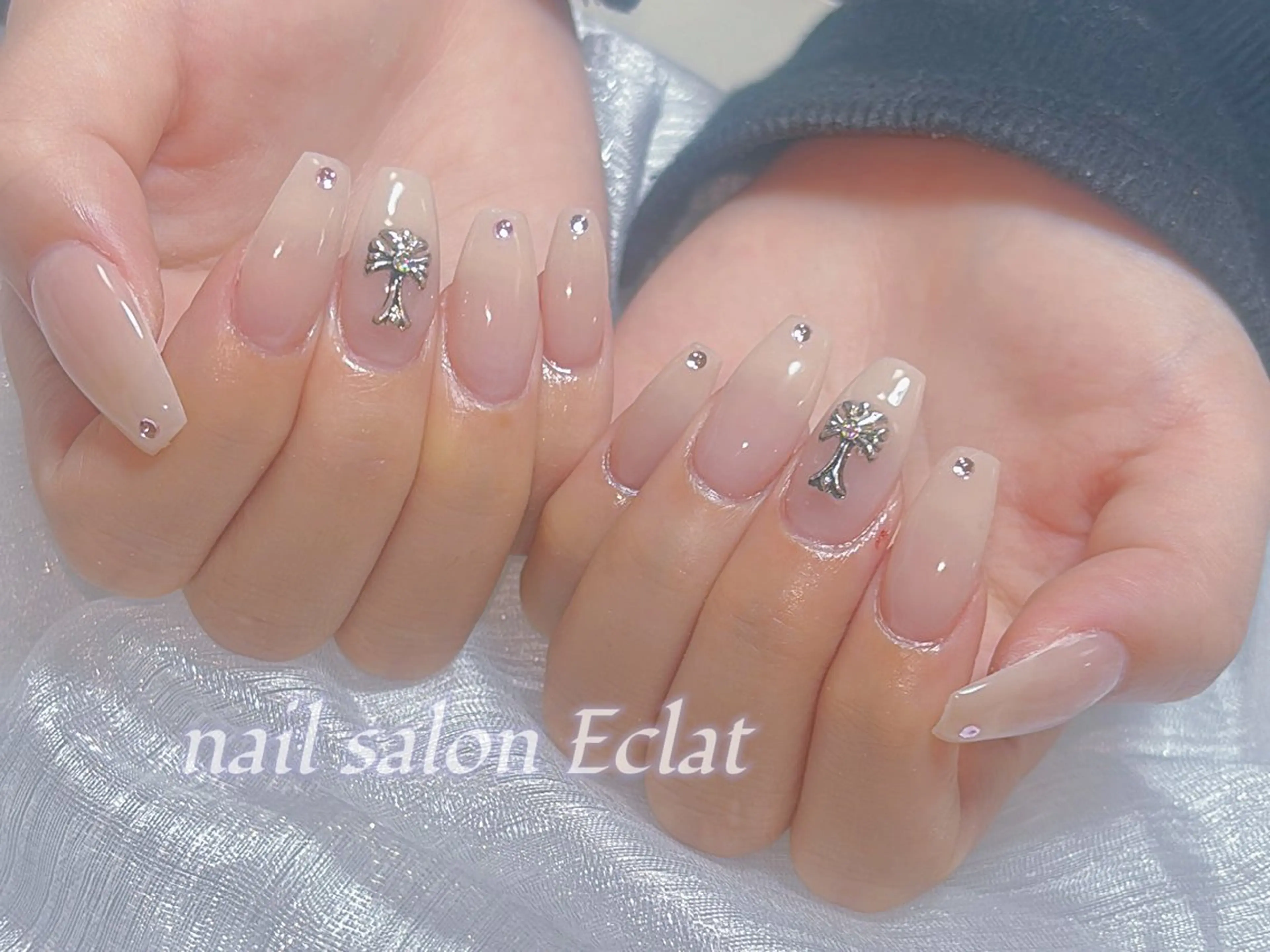 ネイル ネイルサロンエクラ 🫧Shizukaのネイルデザイン