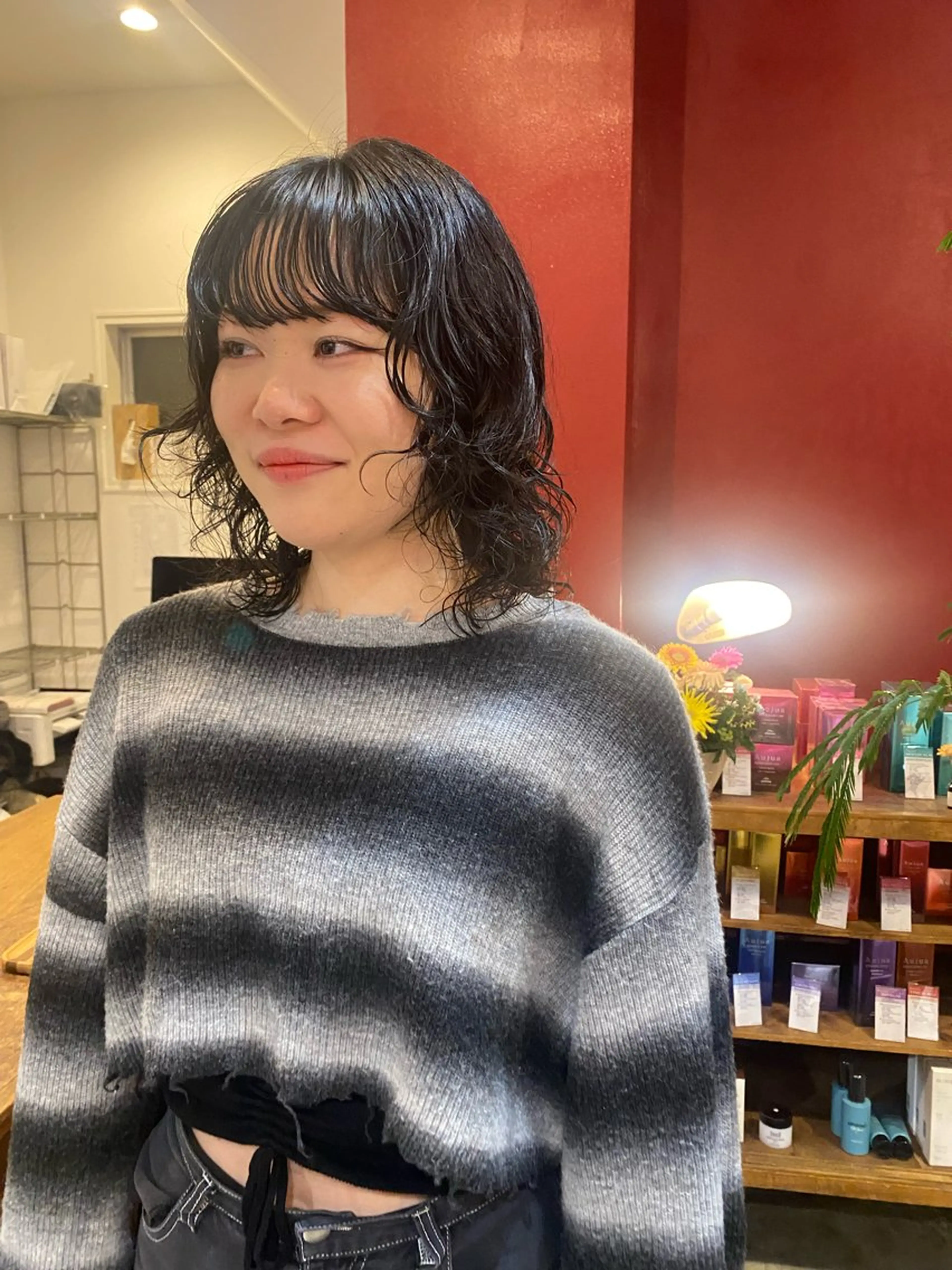 ミディアム パーマ 小日向 沙織のヘアスタイル
