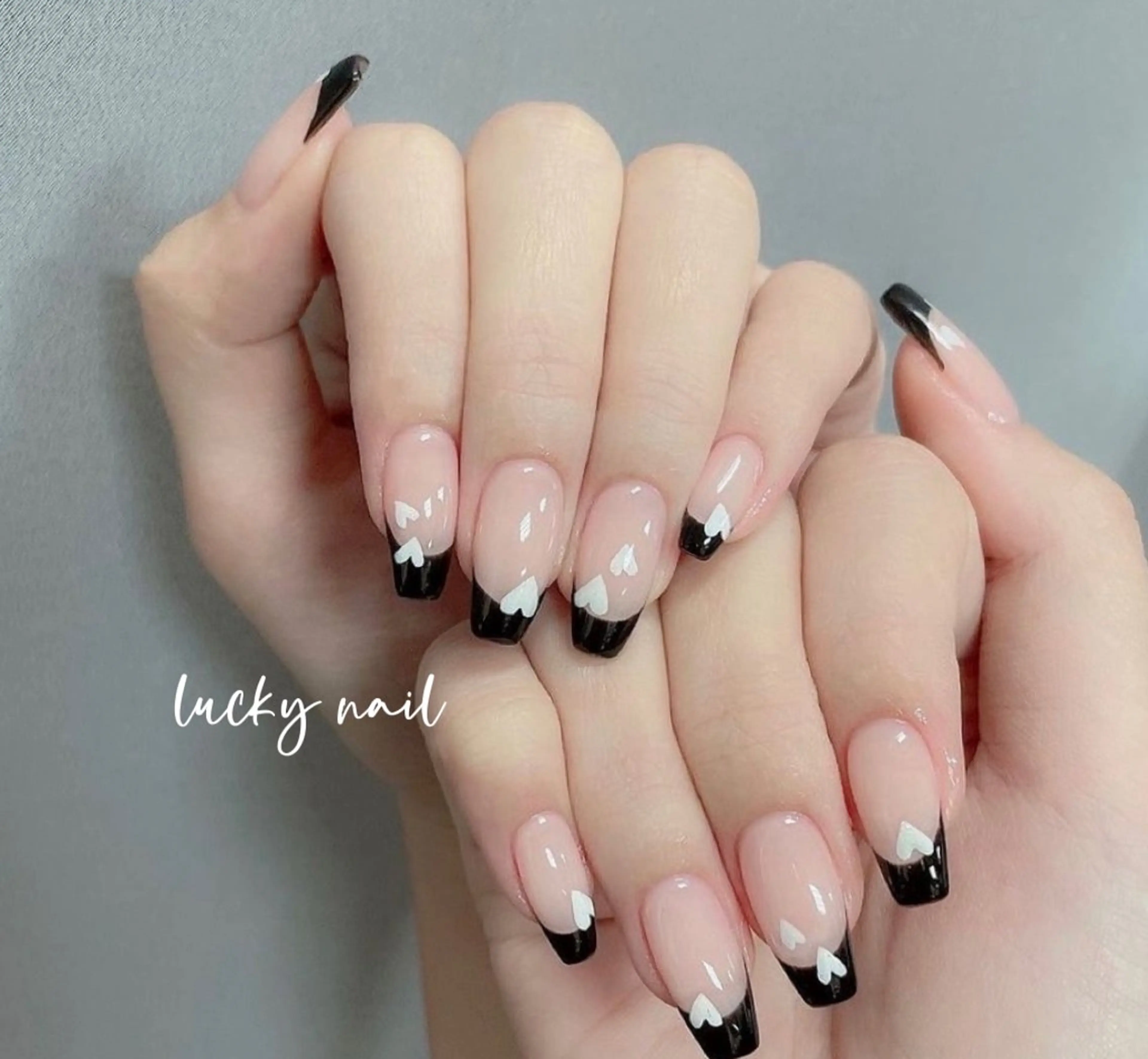 ネイル チークネイル 長さ出し ジェルネイル マグネットネイル 持ち込み ハンドネイル ハンドケア ラッキーネイルサロン 西川口東口店のネイルデザイン