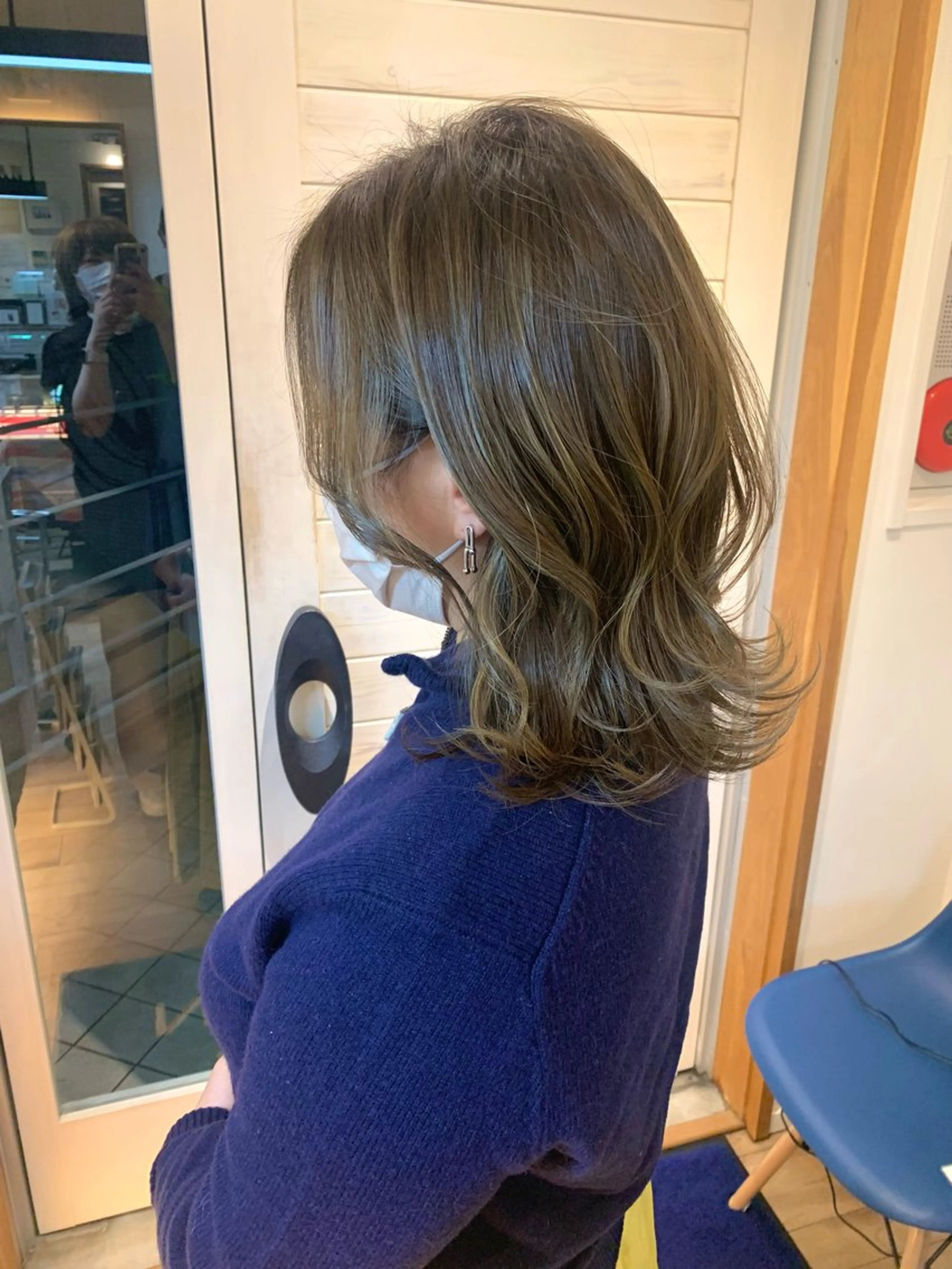 ミディアム 田中 愛梨のヘアスタイル