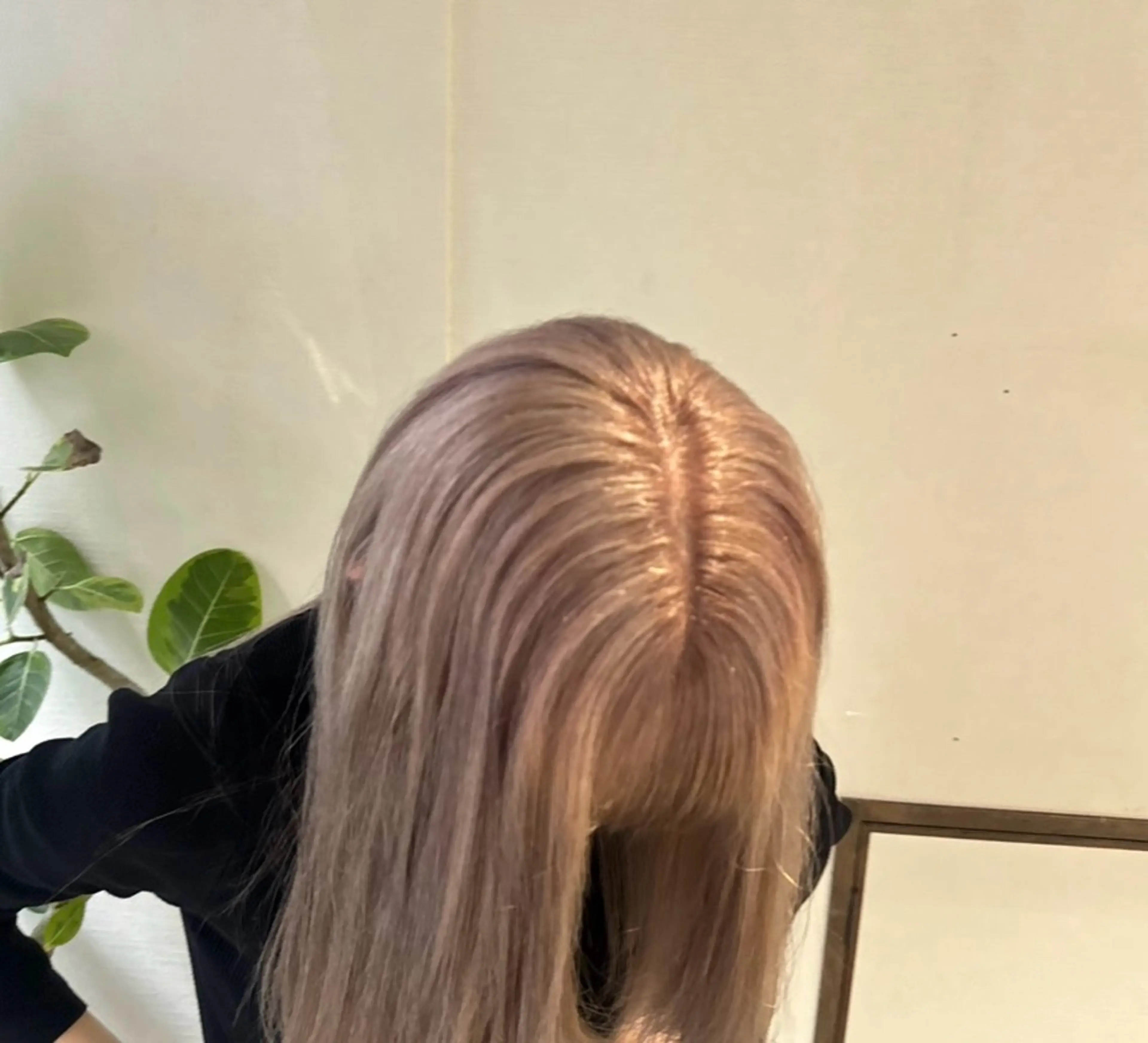 ロング ピンクラベンダー ヘアカラー nito.所属・透明感カラー 🩵NATSUKIのヘアスタイル