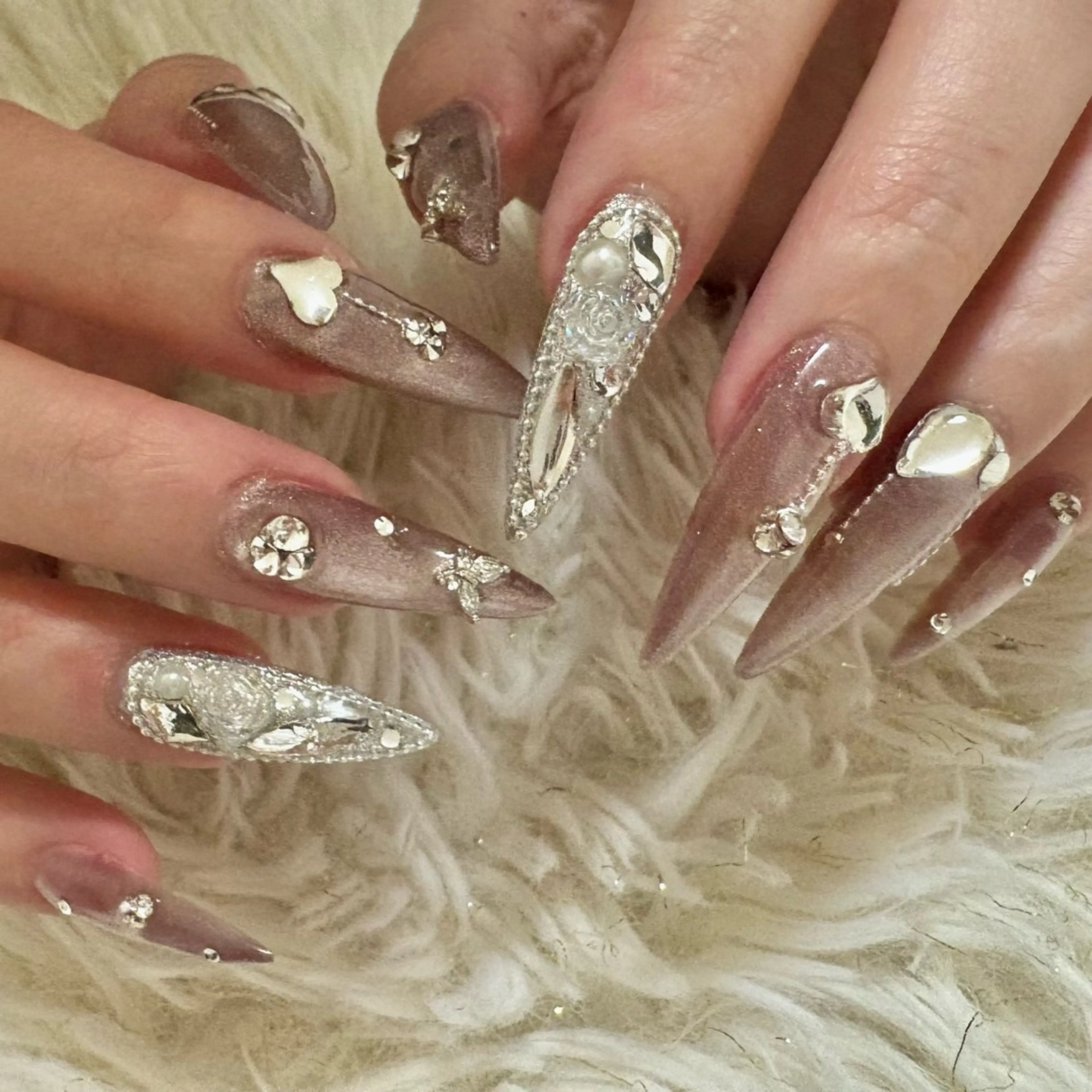 ネイル ハンドネイル ハンドケア hohomi .のネイルデザイン