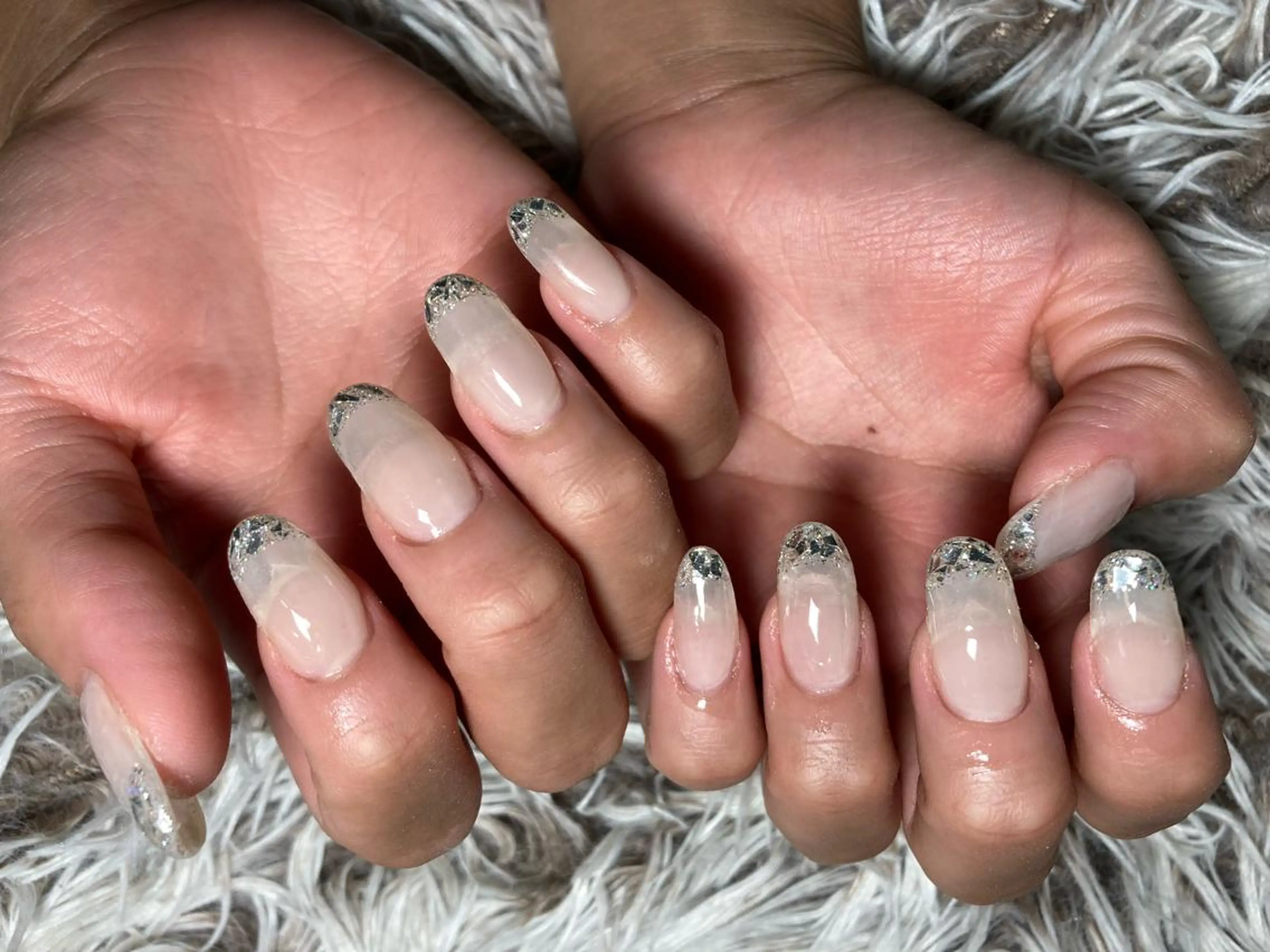 ミディアム ネイル ハンドネイル ✴︎ Delightのネイルデザイン