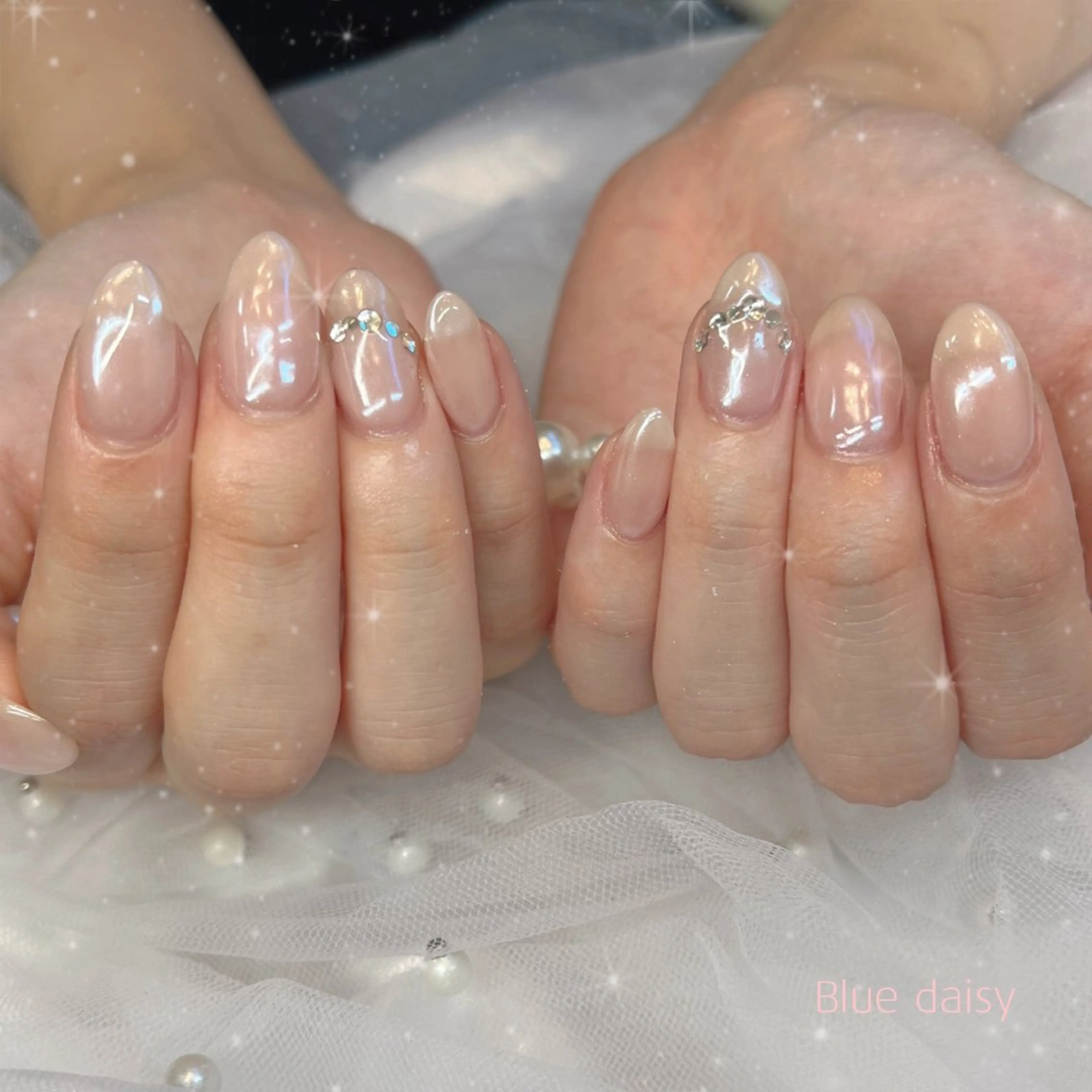 ネイル ミラーネイル ホワイト ハンドネイル ブルーデイジー栄本店所属・BlueDaisy 栄本店のネイルデザイン