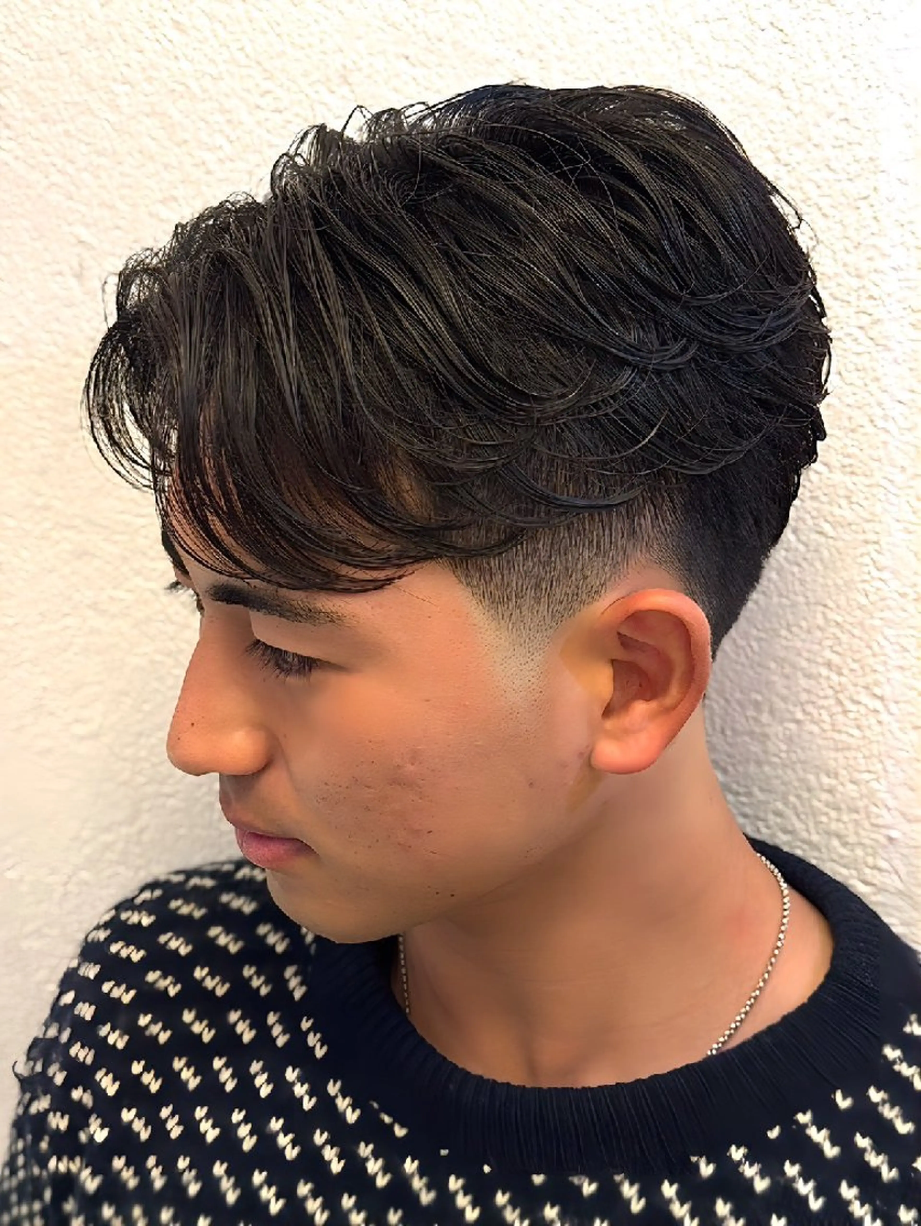 ミディアム 髙司 哲伸のヘアスタイル