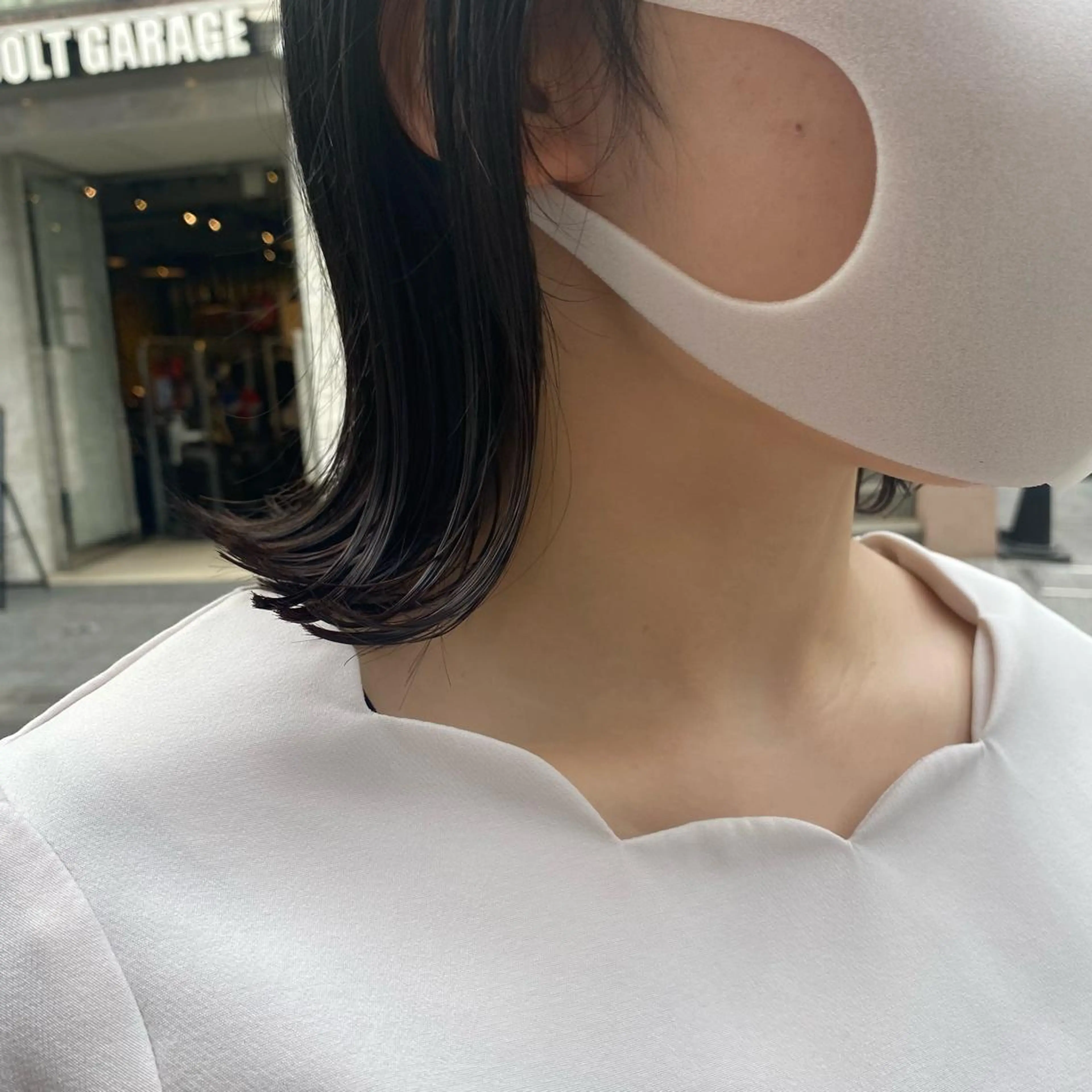 ショート カラー カット ヘアカラー トリートメント センターパート/ 暖色カラーayuのヘアスタイル