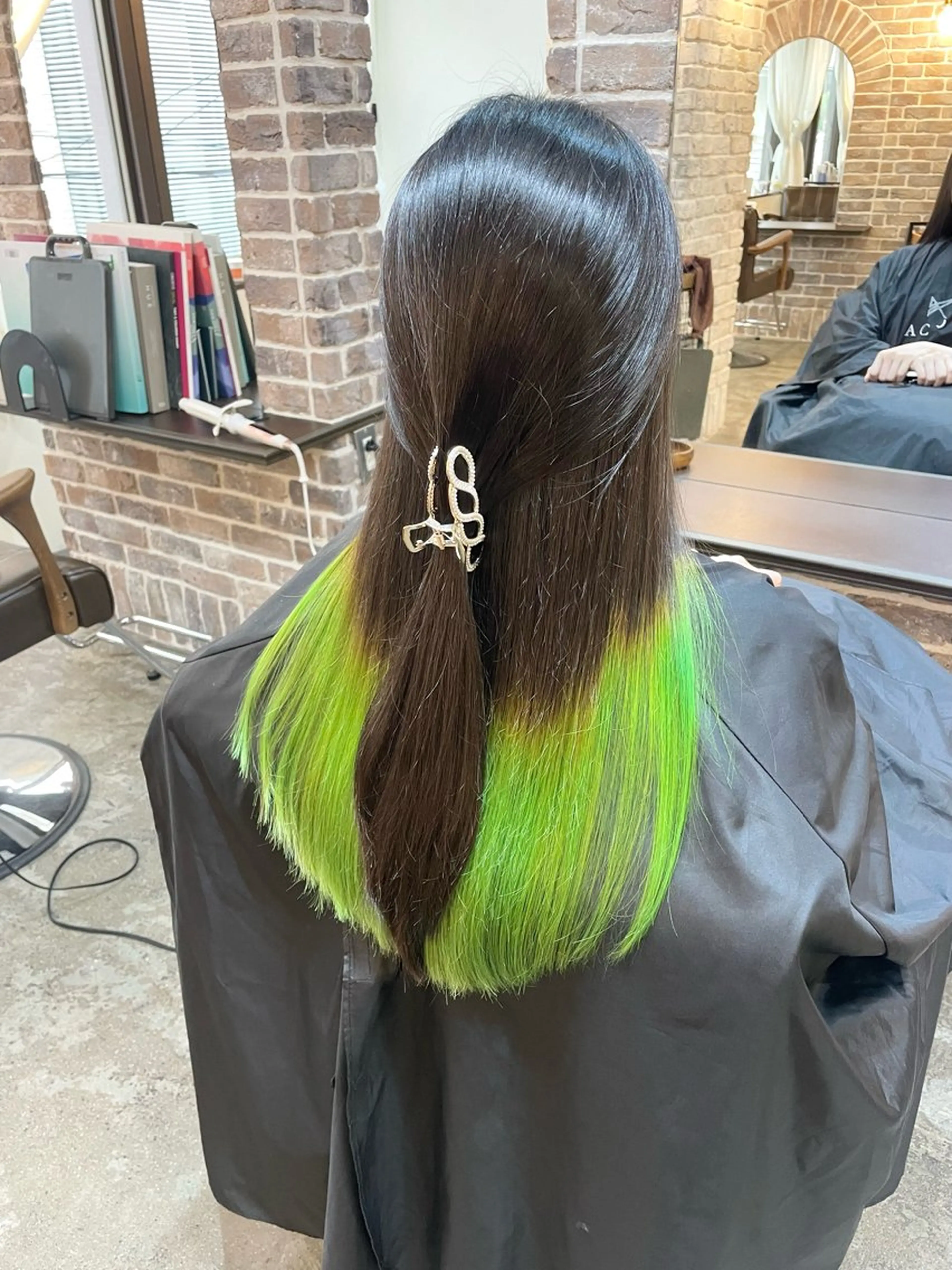 ロング カラー ブリーチ グラデーションカラー インナーカラー ACROあべの店所属・艶カラー/インナー /グラデ/大西小百合のヘアスタイル