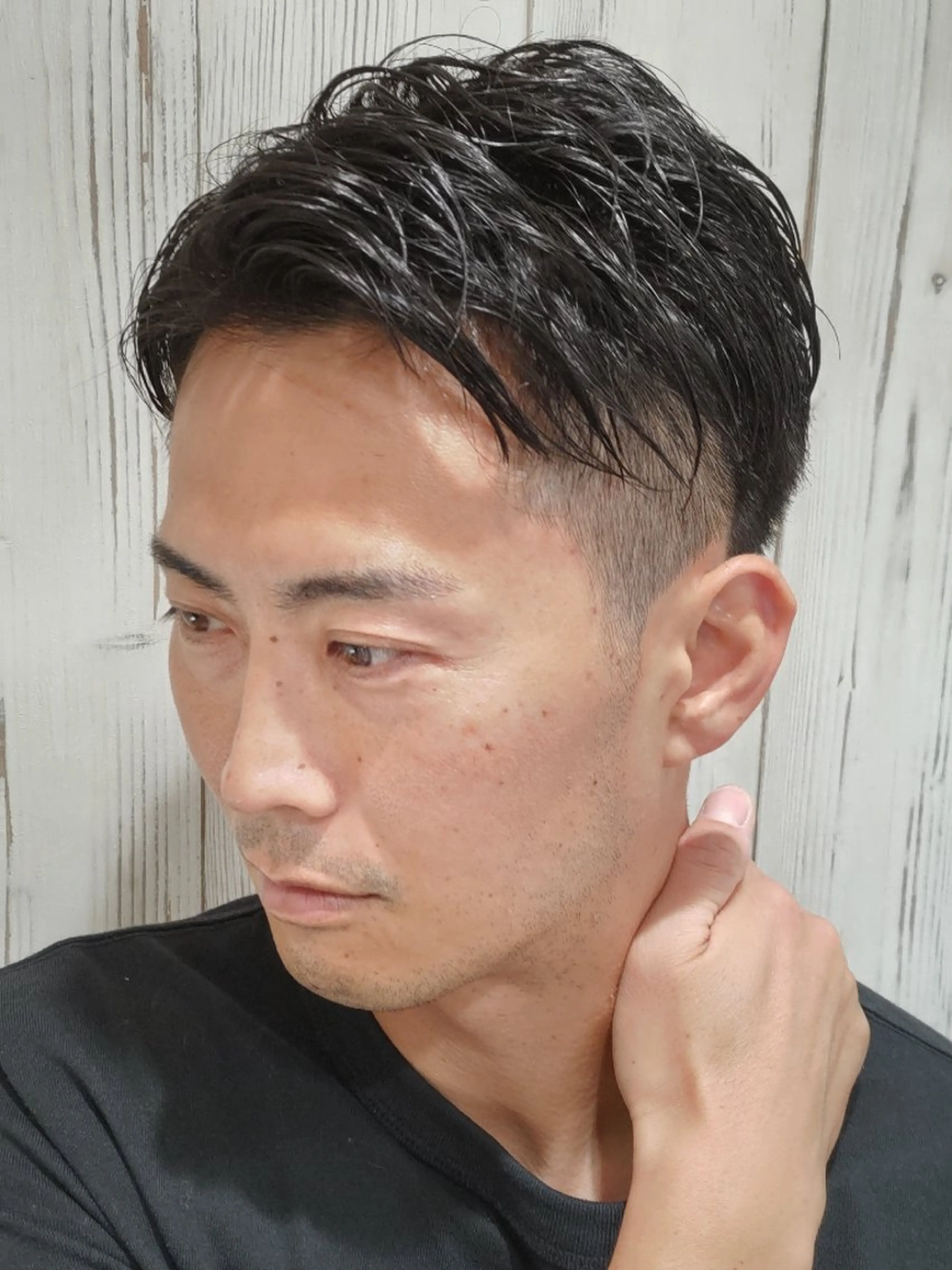 ショート メンズ ビジネス センターパート フェードカット メンズパーマ メンズツイストパーマ HAIR&GROOMING　YOSHIZAWA Inc. BANDAI所属・💈多賀 裕史💈のヘアスタイル