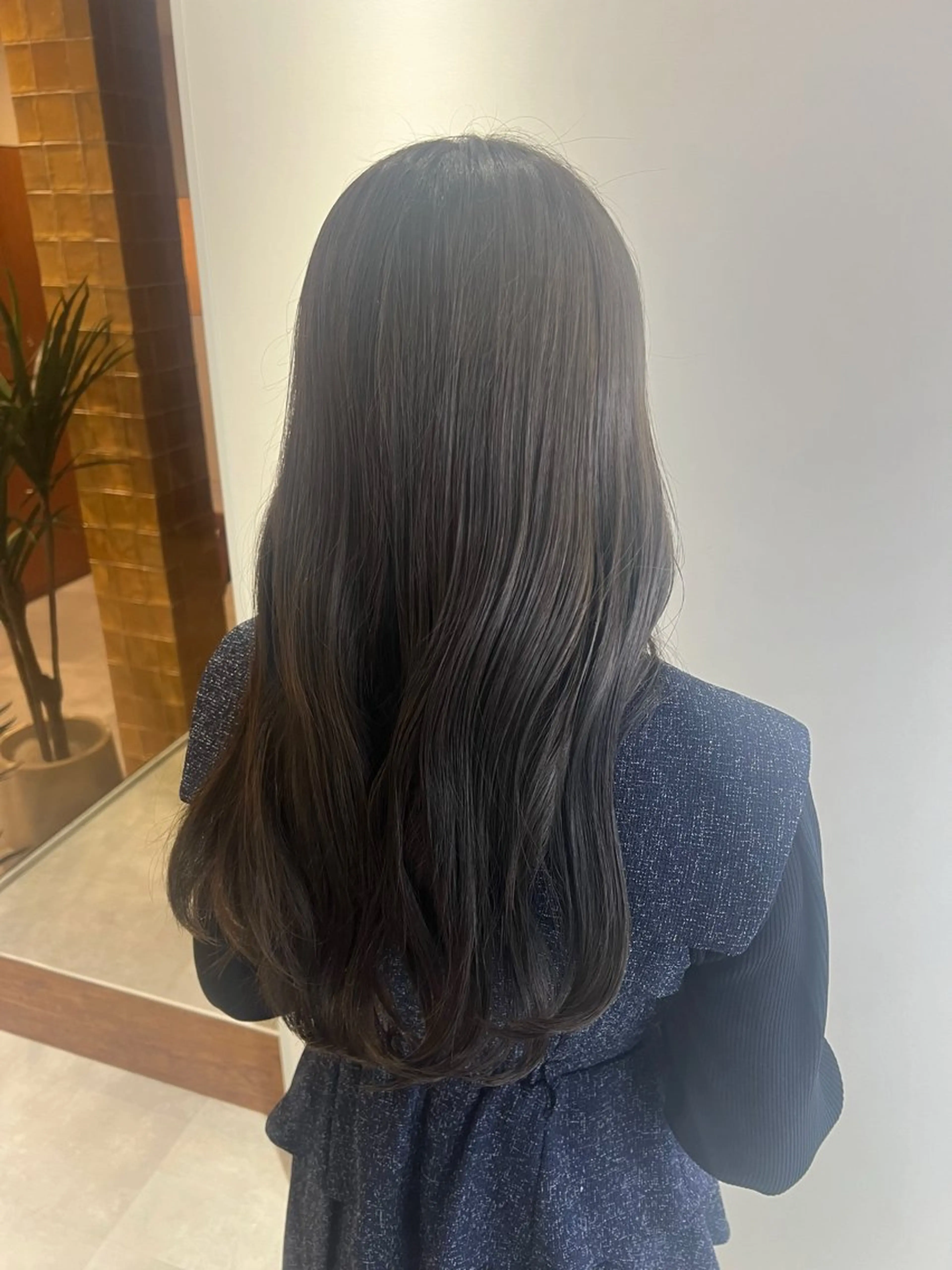 ロング 艶髪/透明感 レイヤー YUKIのヘアスタイル