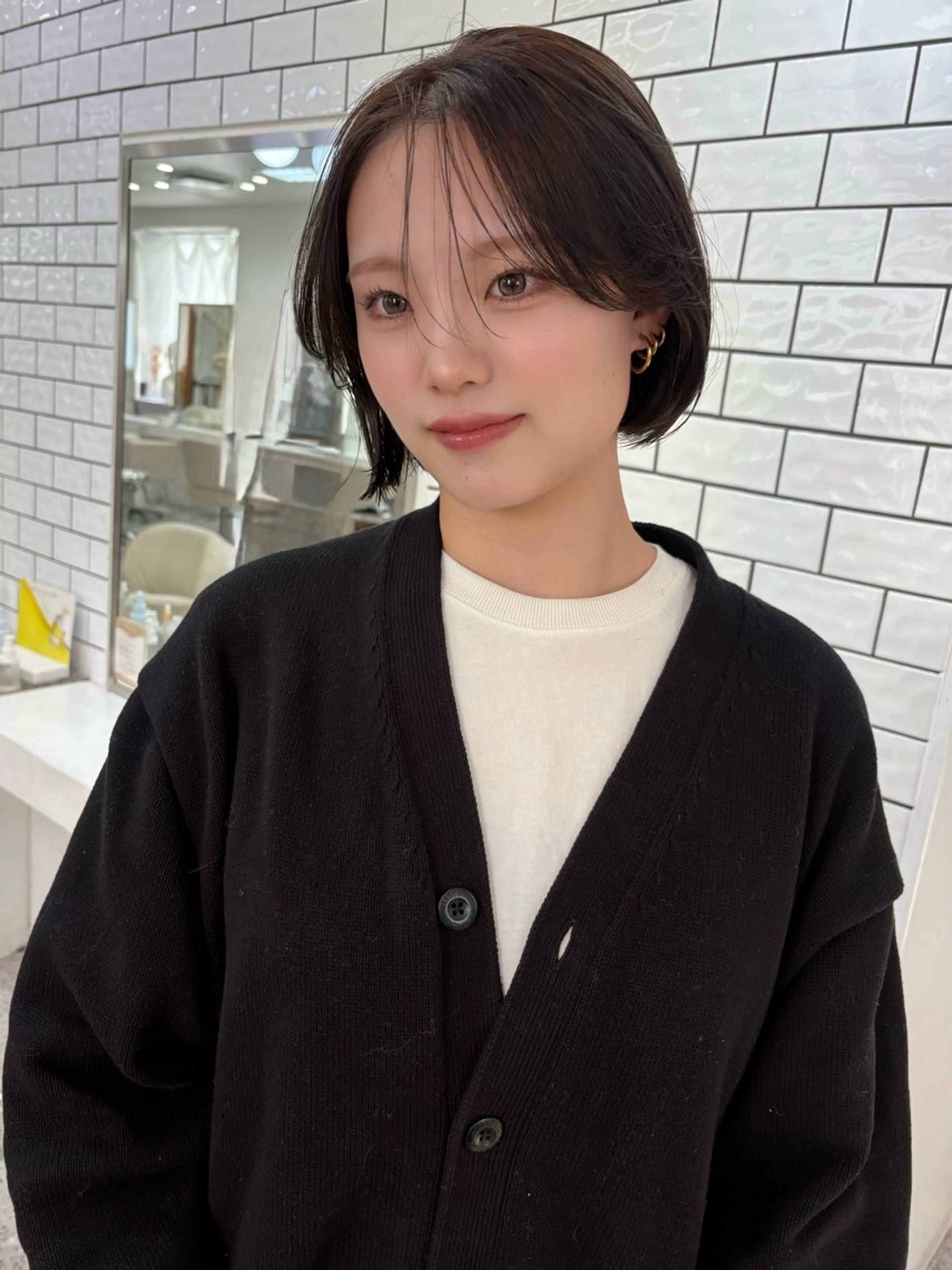 ミディアム カラー LOMARLIE JURIAのヘアスタイル