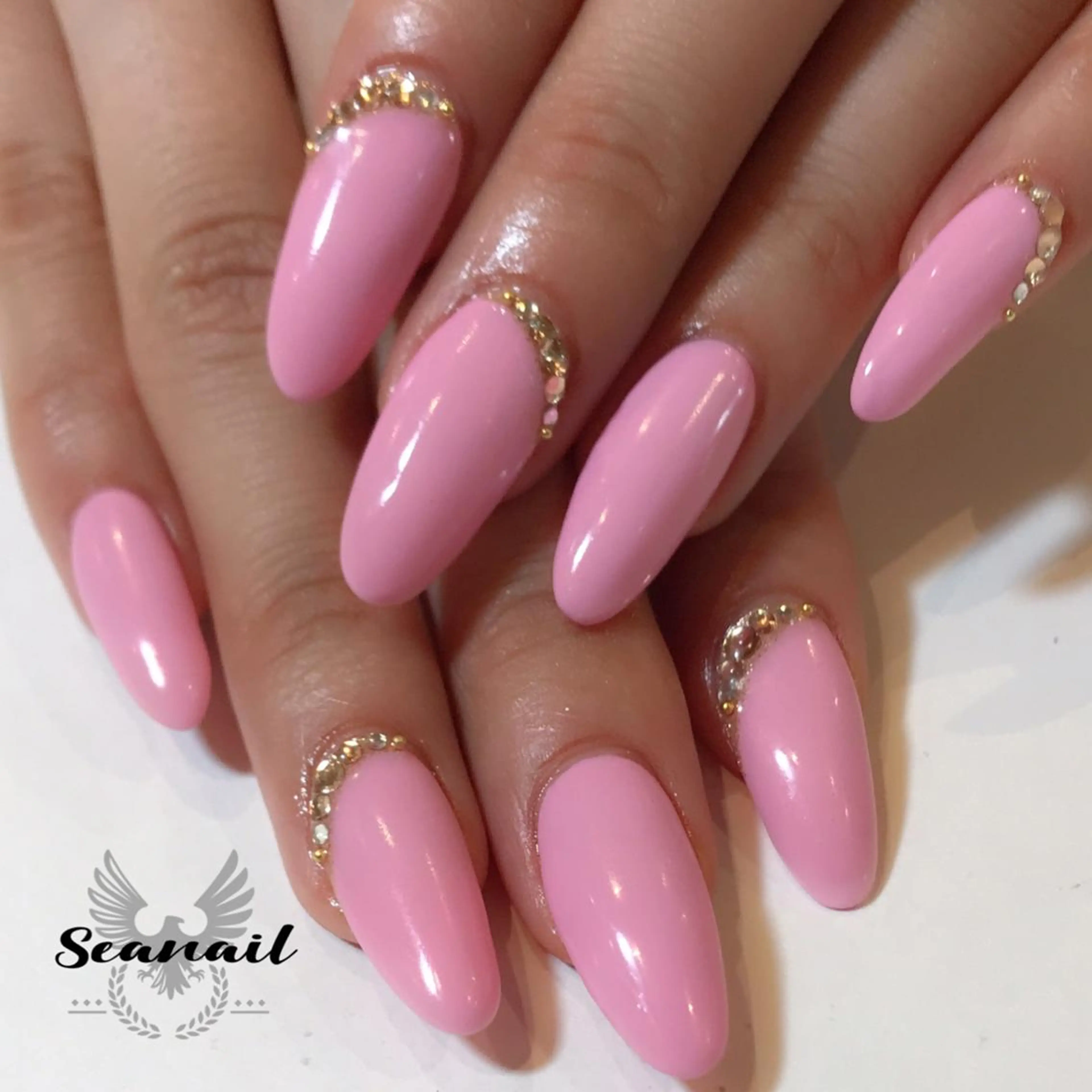 ネイル 小尾 栞のネイルデザイン