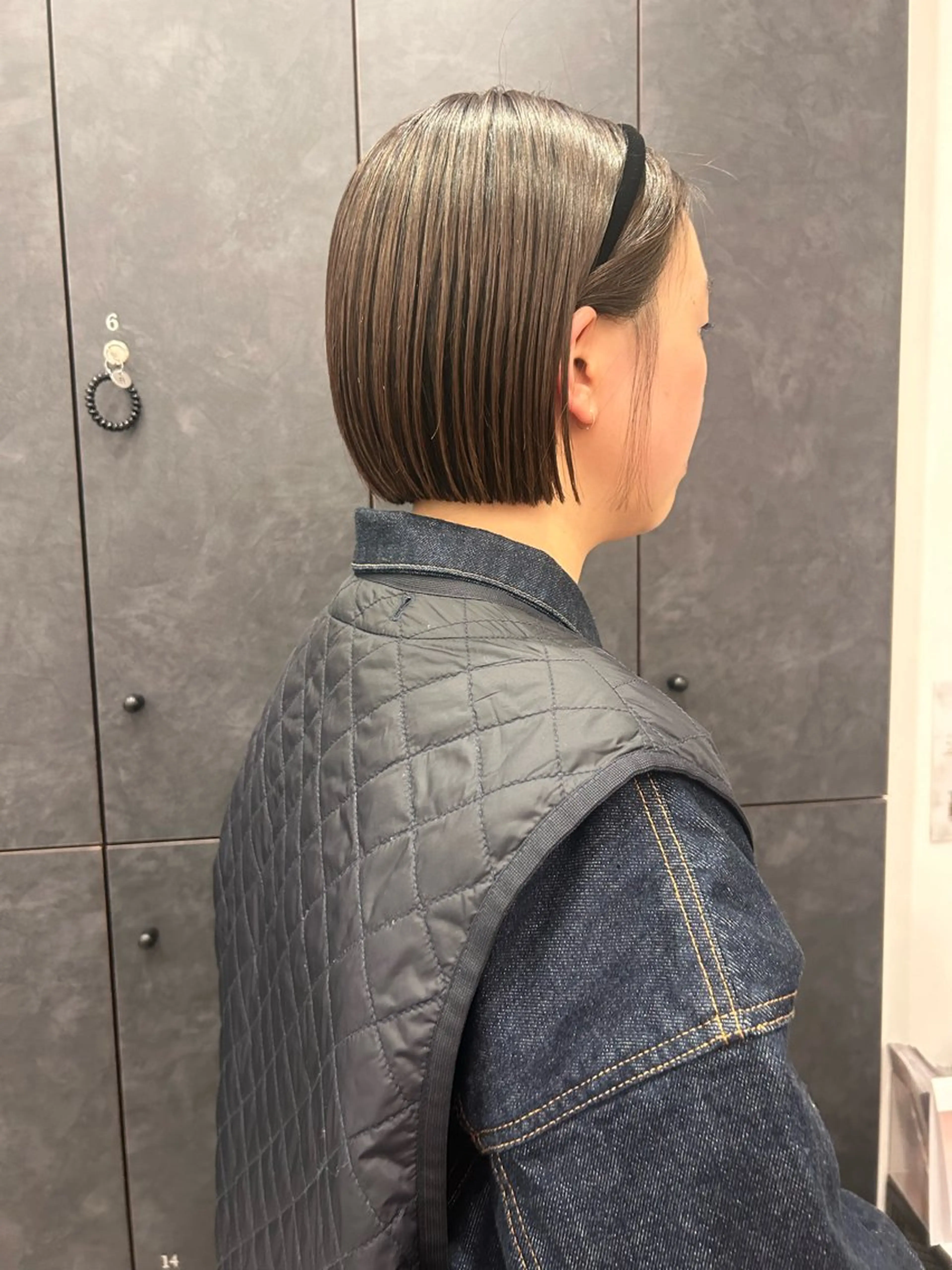 ミディアム ボブ カット ヘアカラー トリートメント 似合わせcut ◎ 倉橋実咲のヘアスタイル