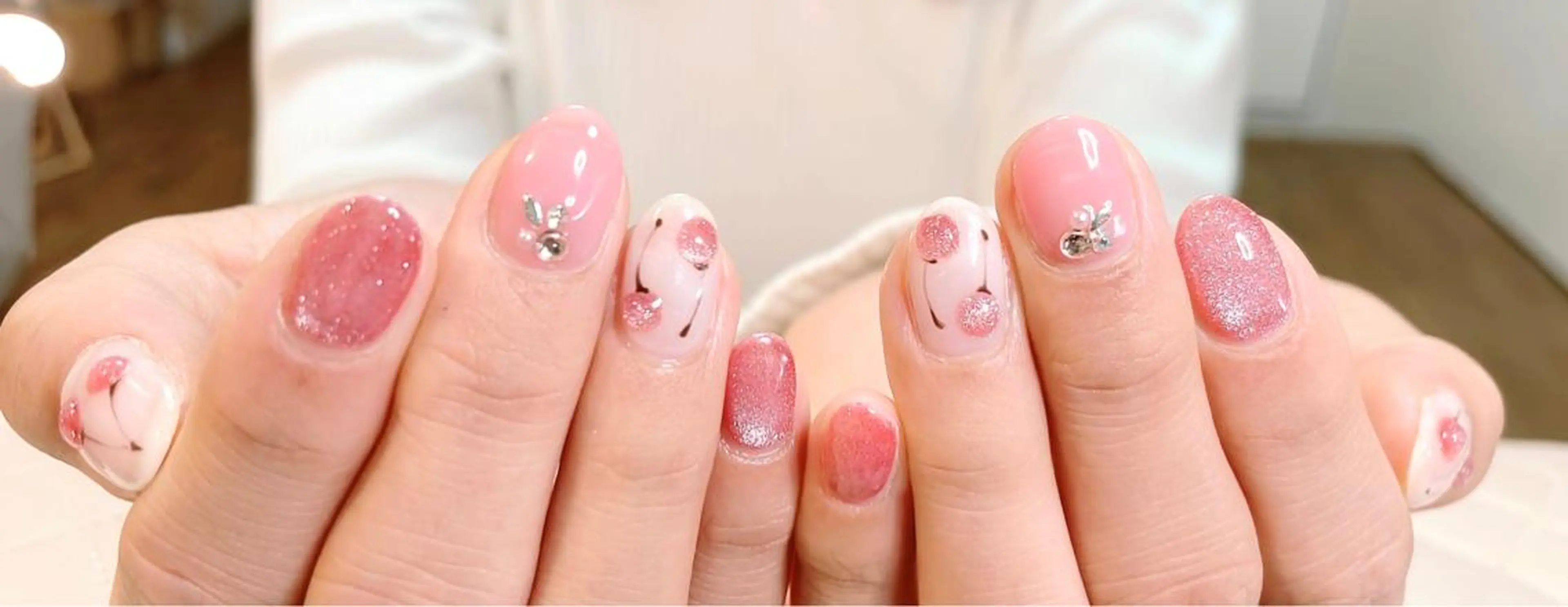 ネイル manis .のネイルデザイン