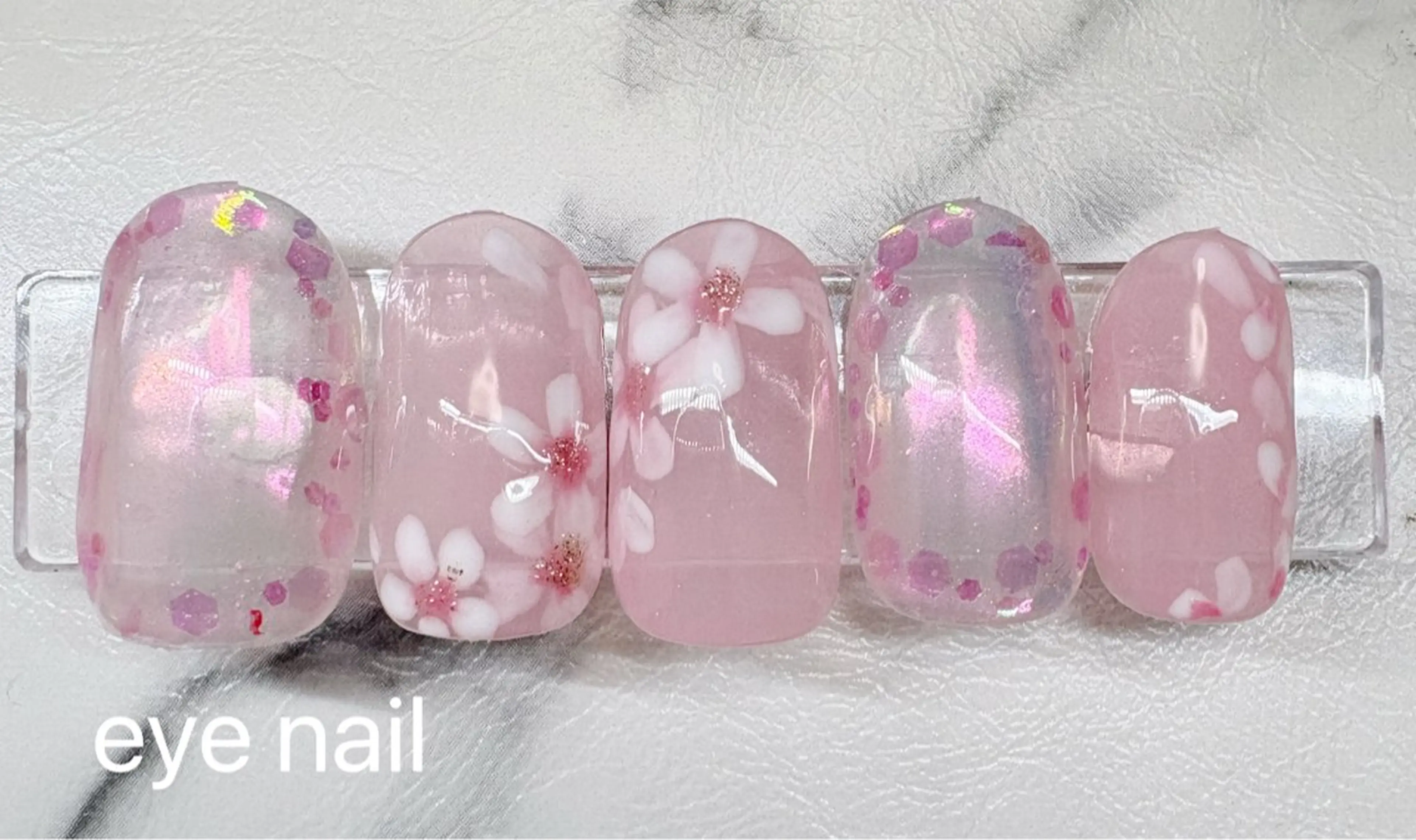 ネイル アートネイル オーロラネイル フラワーネイル ジェルネイル ピンク ハンドネイル Eye nailのネイルデザイン