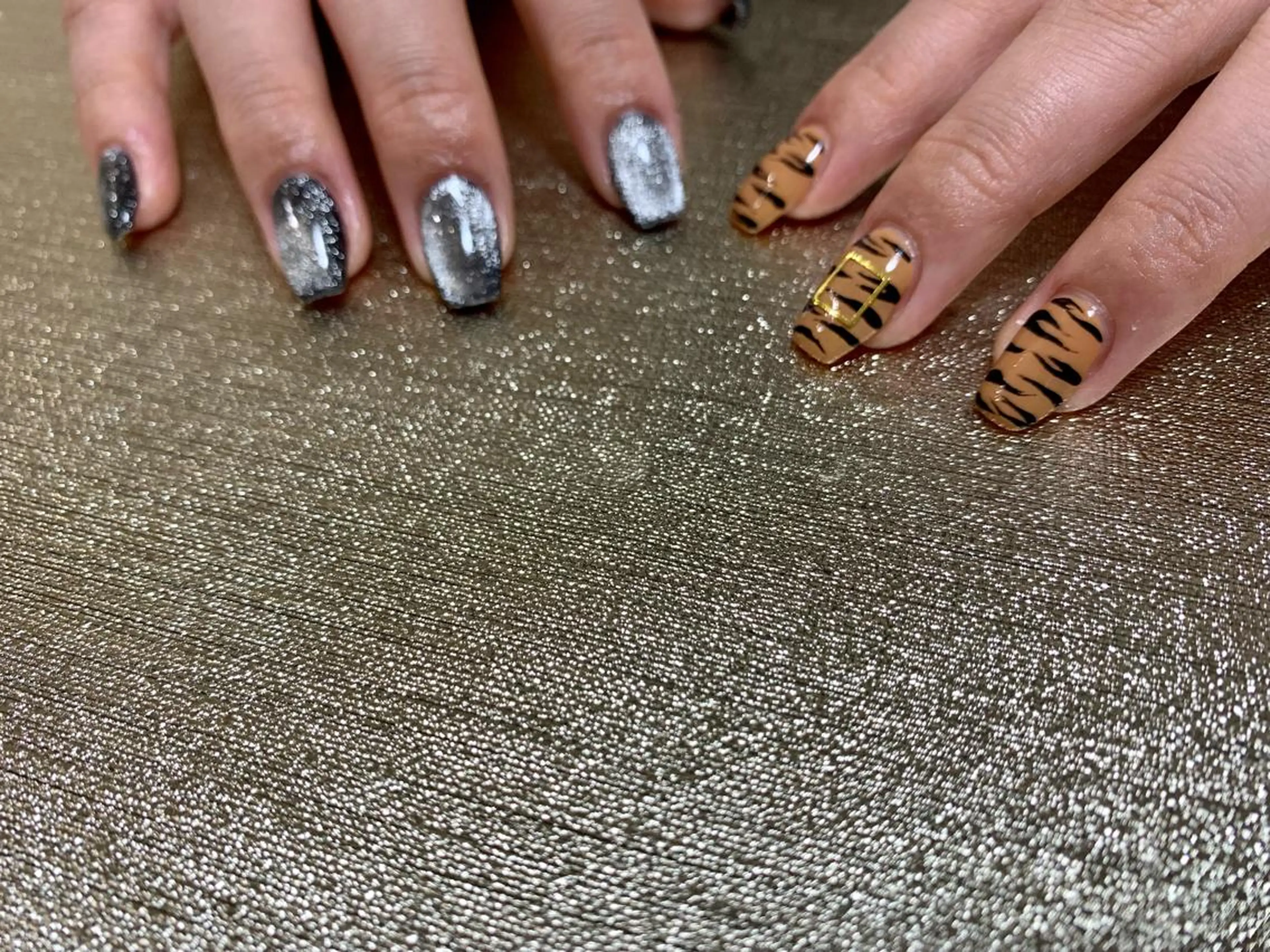 ネイル 氷ネイル・うるうるネイル マグネットネイル 斉藤 姫乃のネイルデザイン