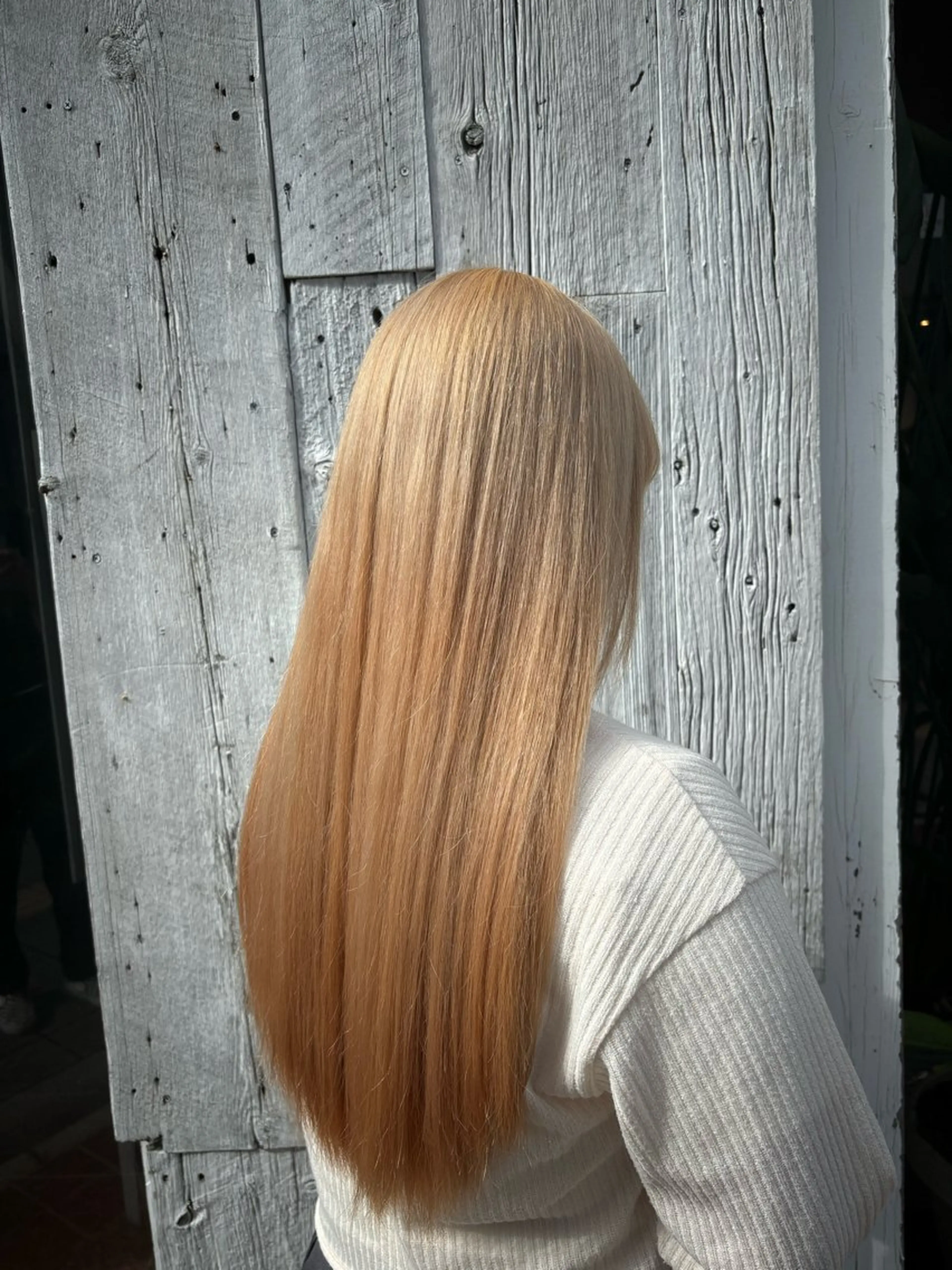 ロング カラー ブリーチ予約率90% 以上✨森山陽向のヘアスタイル