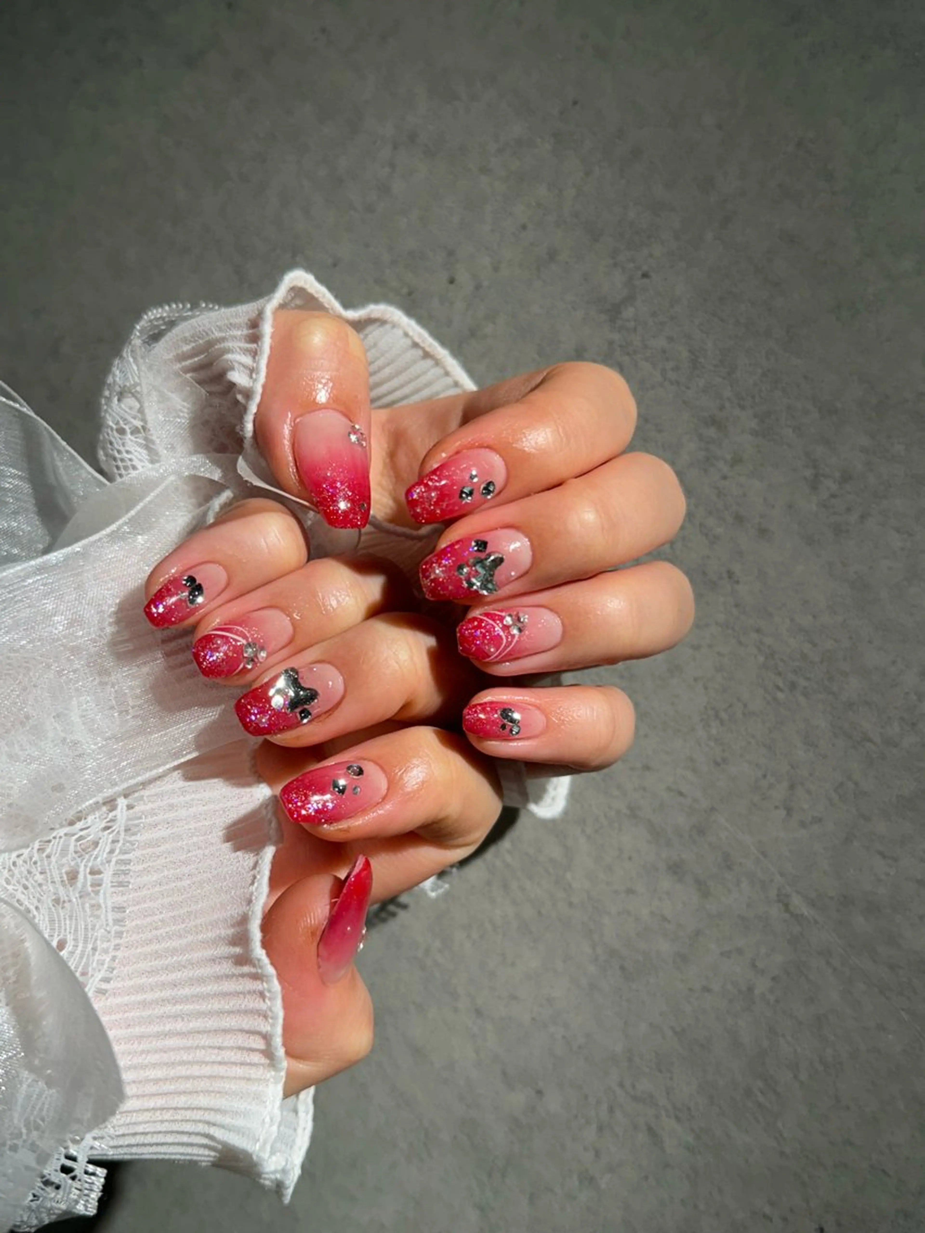 ネイル I-nailロング /ワンホン/キラキラのネイルデザイン