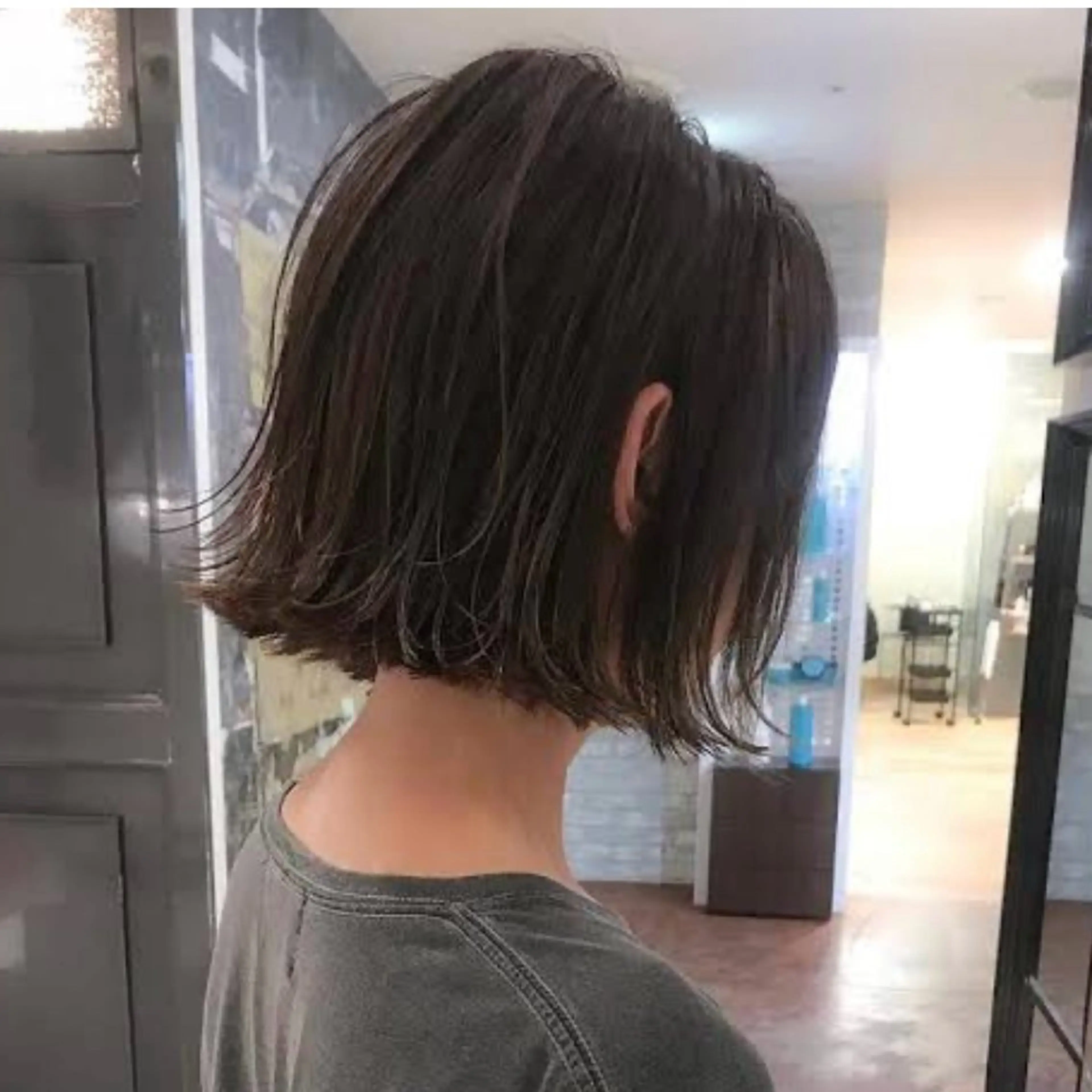 ショート カラー ひな ALBA🐰三鷹のヘアスタイル