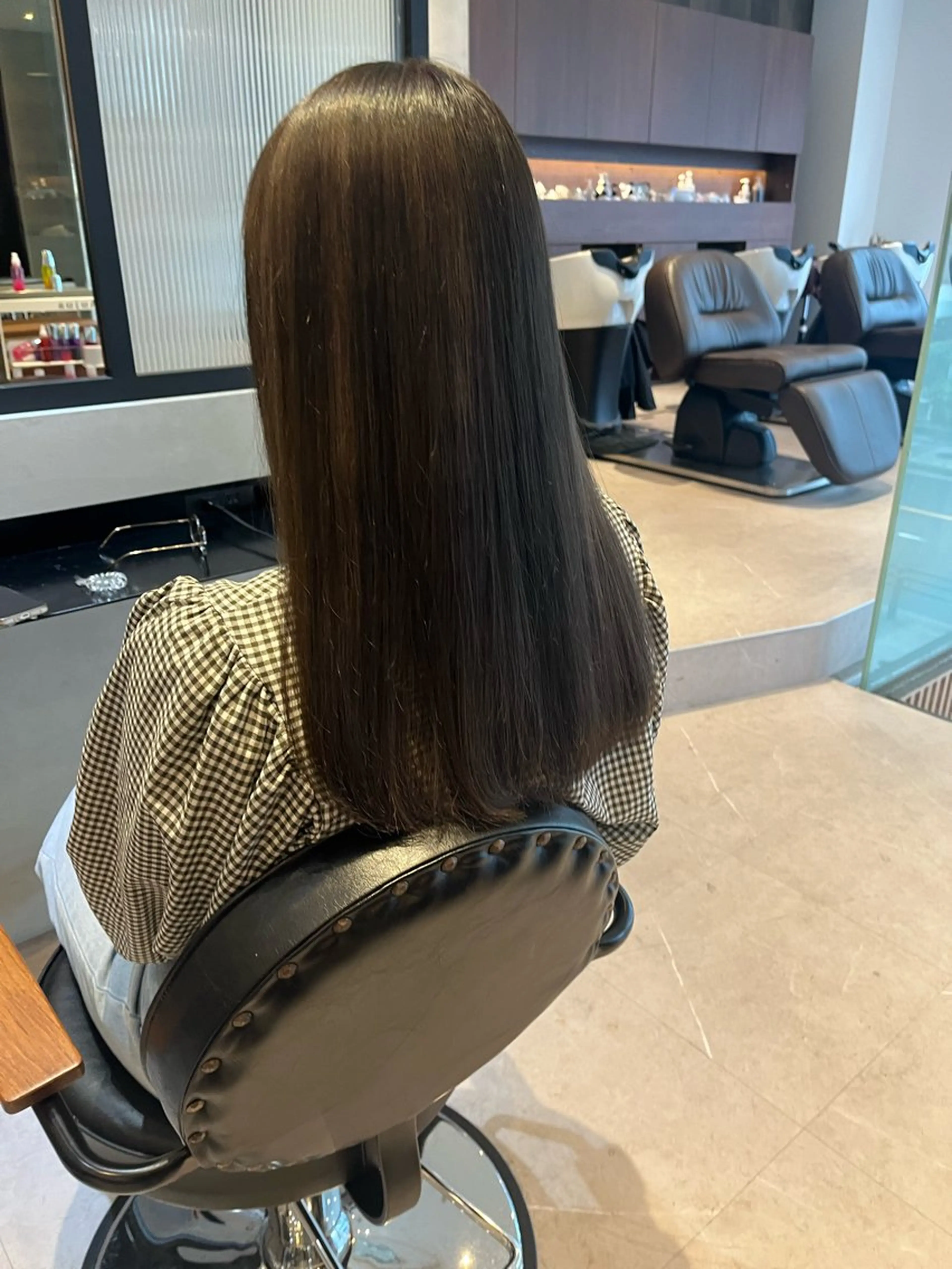 セミロング 韓国ヘア🇰🇷/ みずき/レイヤーのヘアスタイル