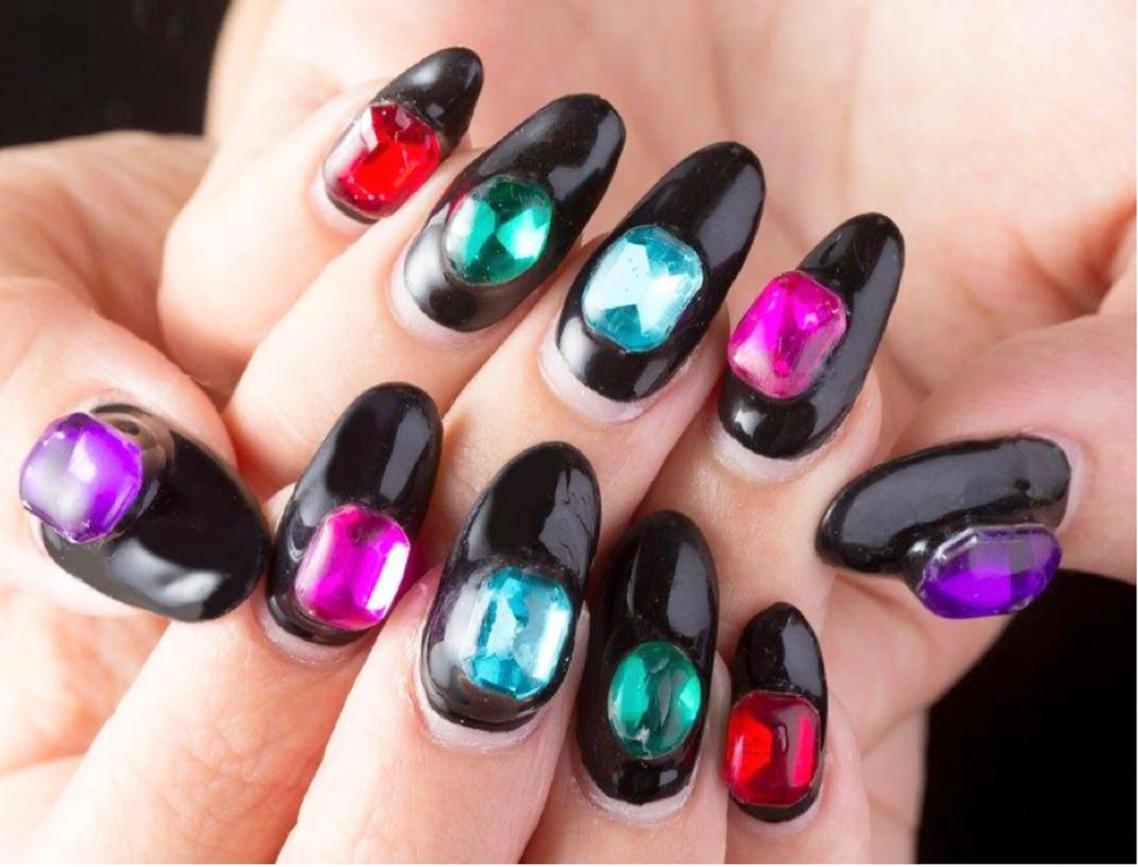 ネイル amour 平塚所属・amour 平塚店のネイルデザイン