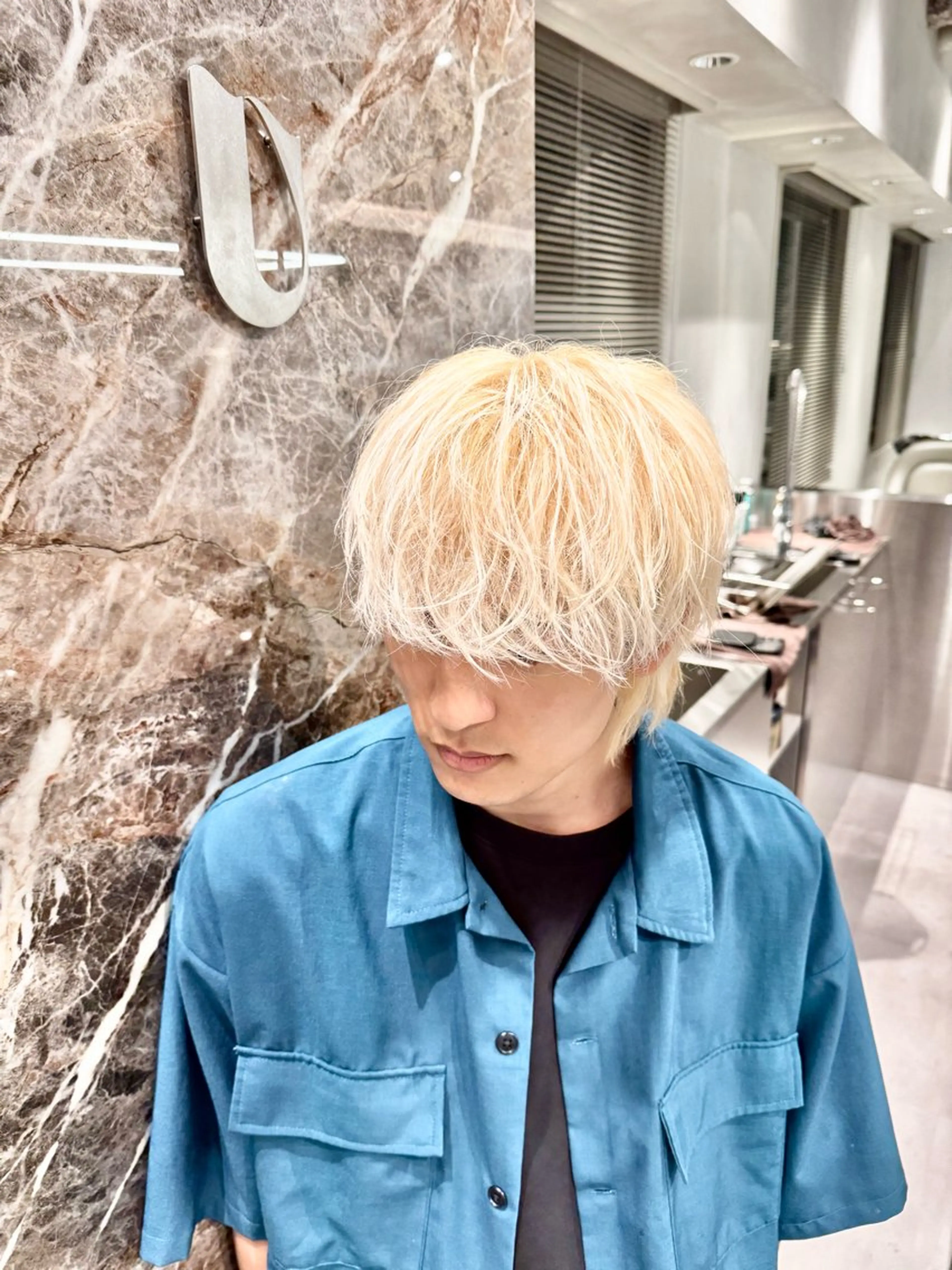 カラー メンズ 抜きっぱなしブロンド ブロンド ホワイトブロンド ブリーチ/パーマ特化 片平和寿のヘアスタイル