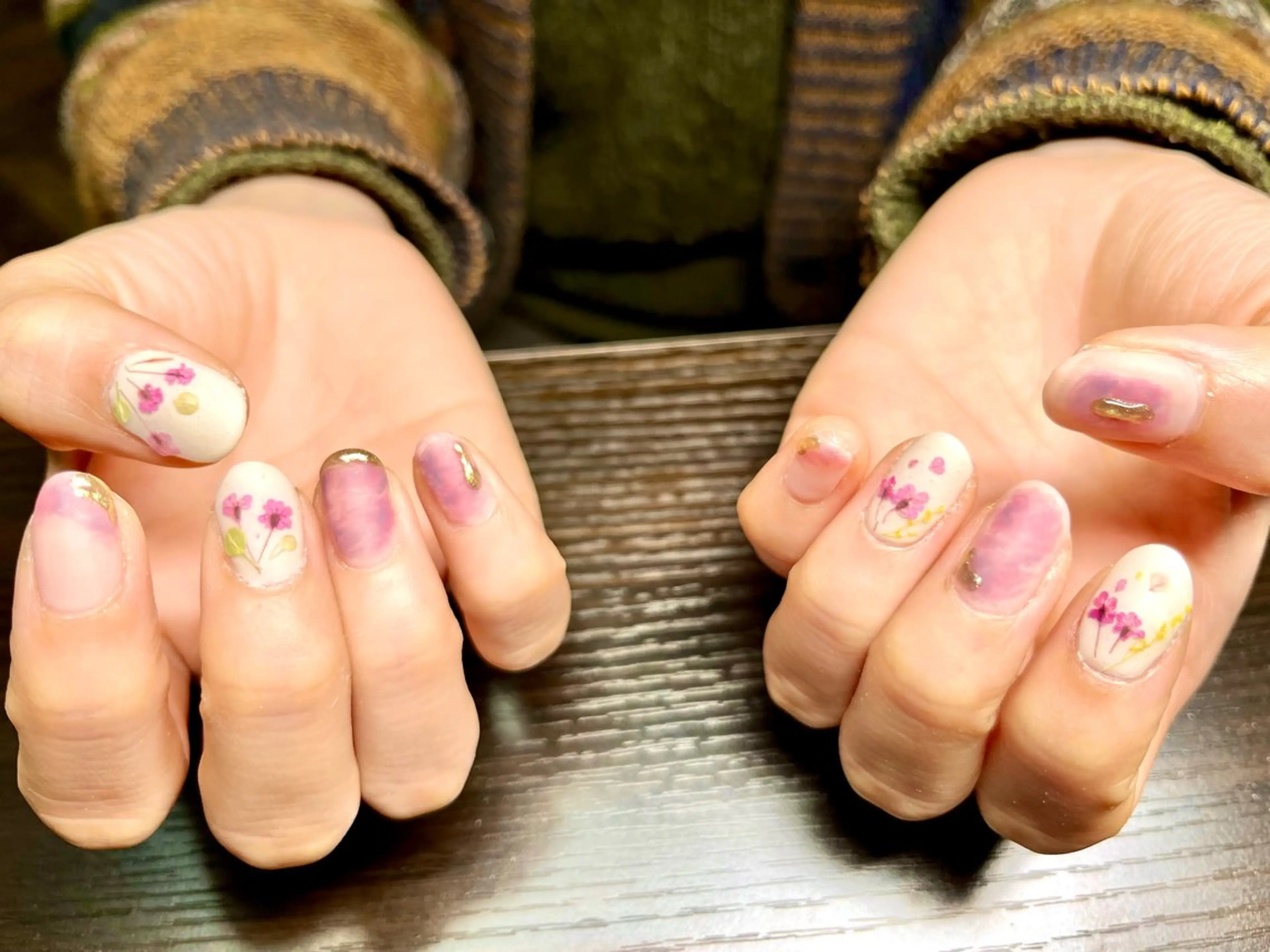 ネイル 杉山 千秋のネイルデザイン