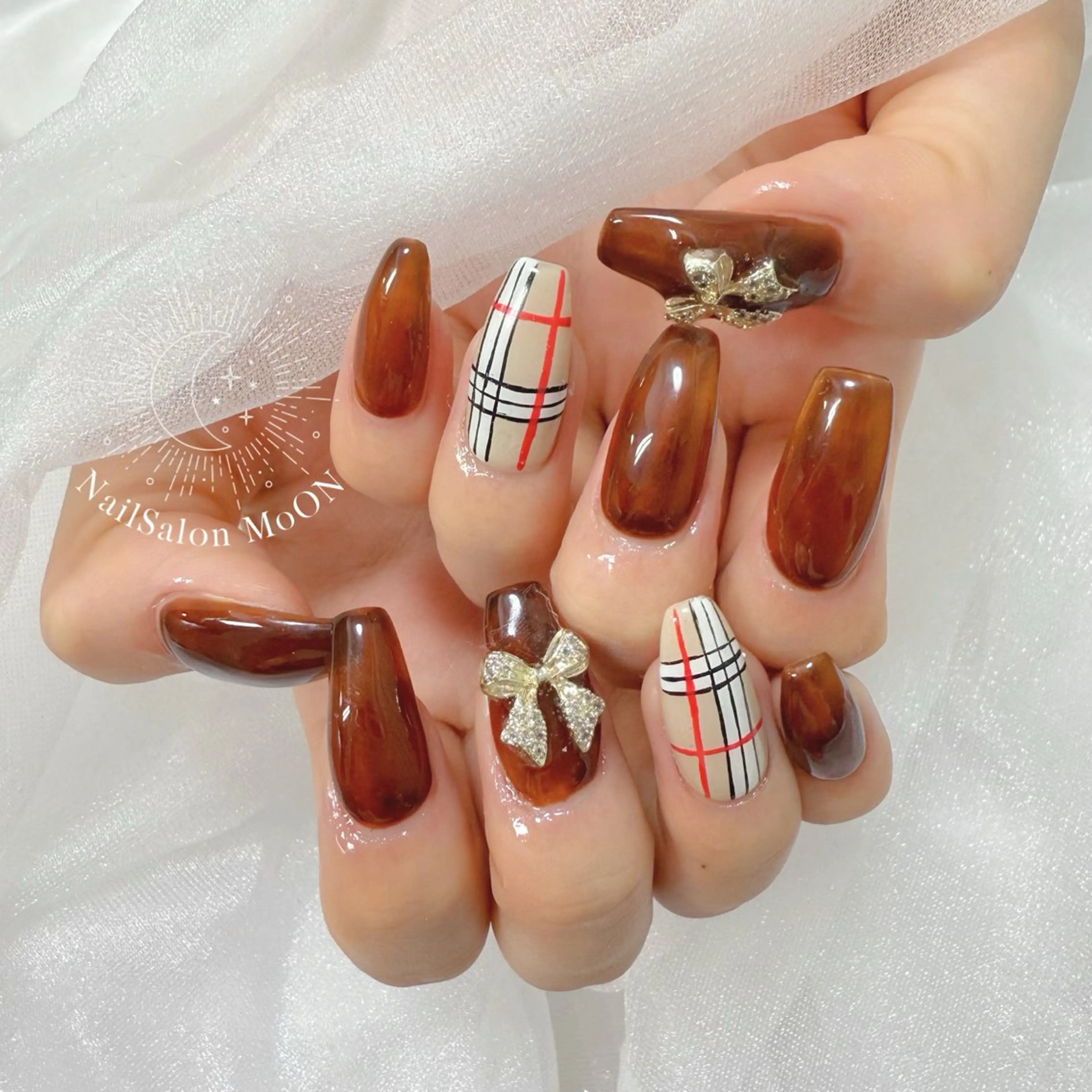 ネイル ハンドネイル ハンドケア MoON...❤︎ MeGuのネイルデザイン