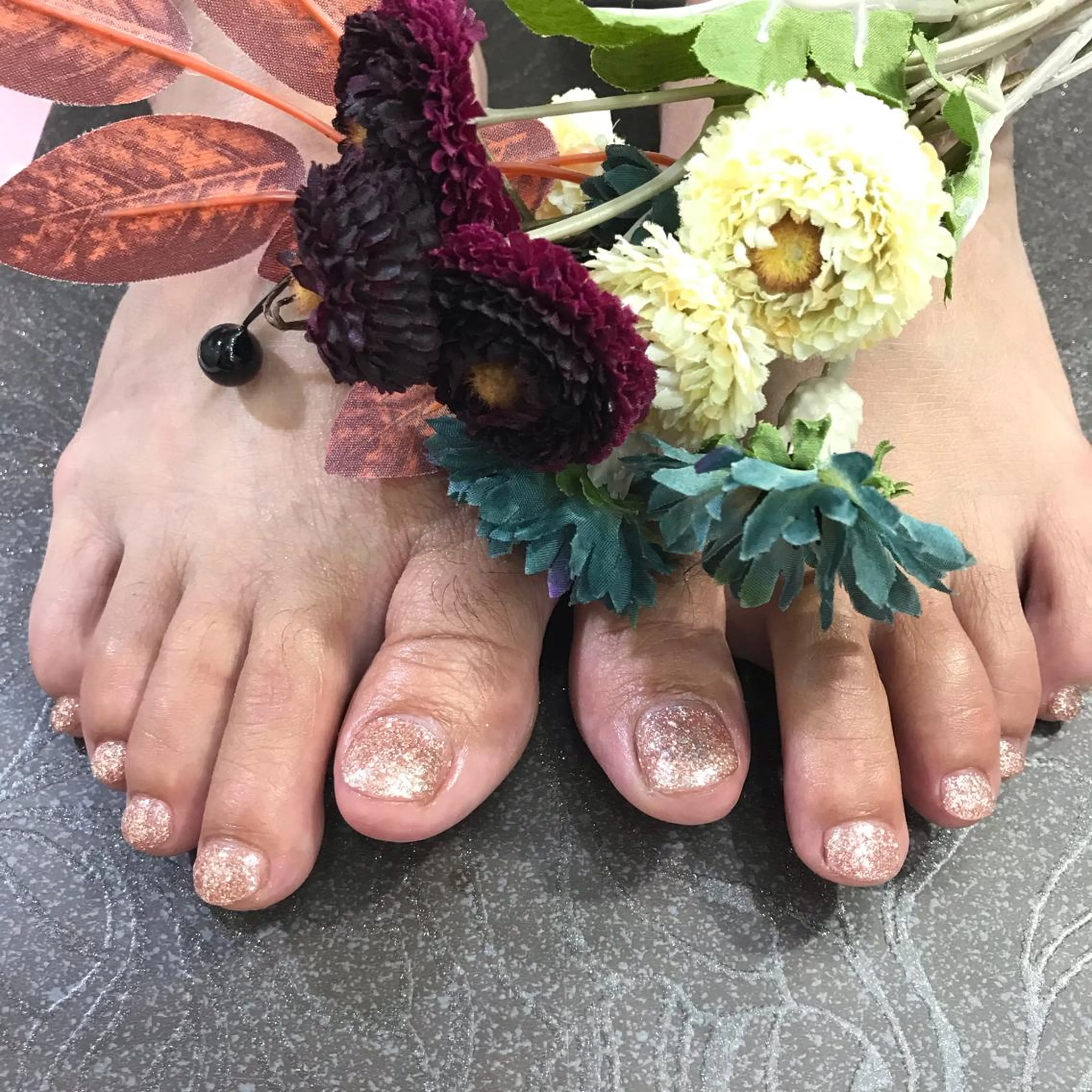 ネイル フットネイル ワンカラーネイル BINERVA所属・BINERVA nail salonのネイルデザイン