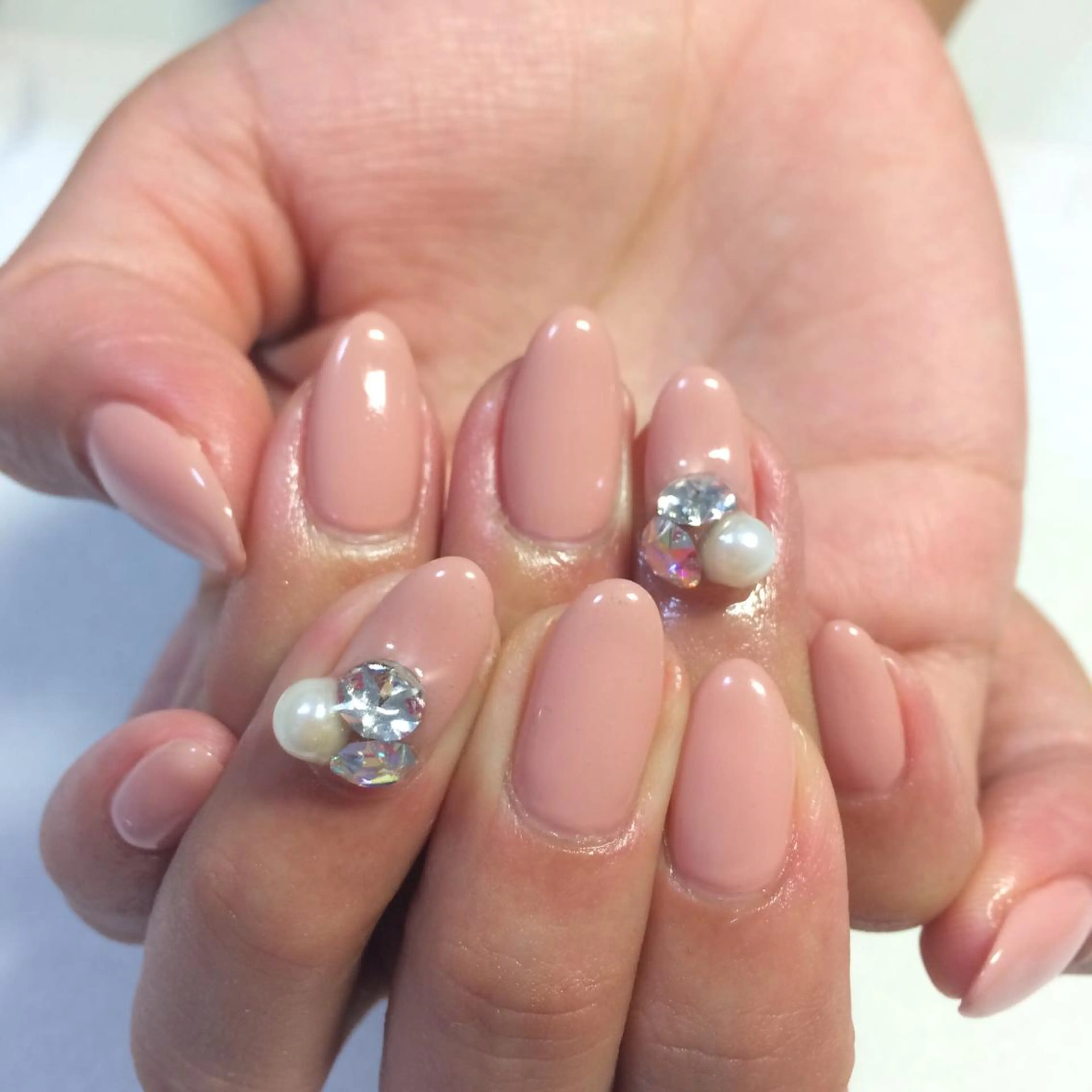 ネイル VIOLUS所属・VIOLUS 関目のネイルデザイン