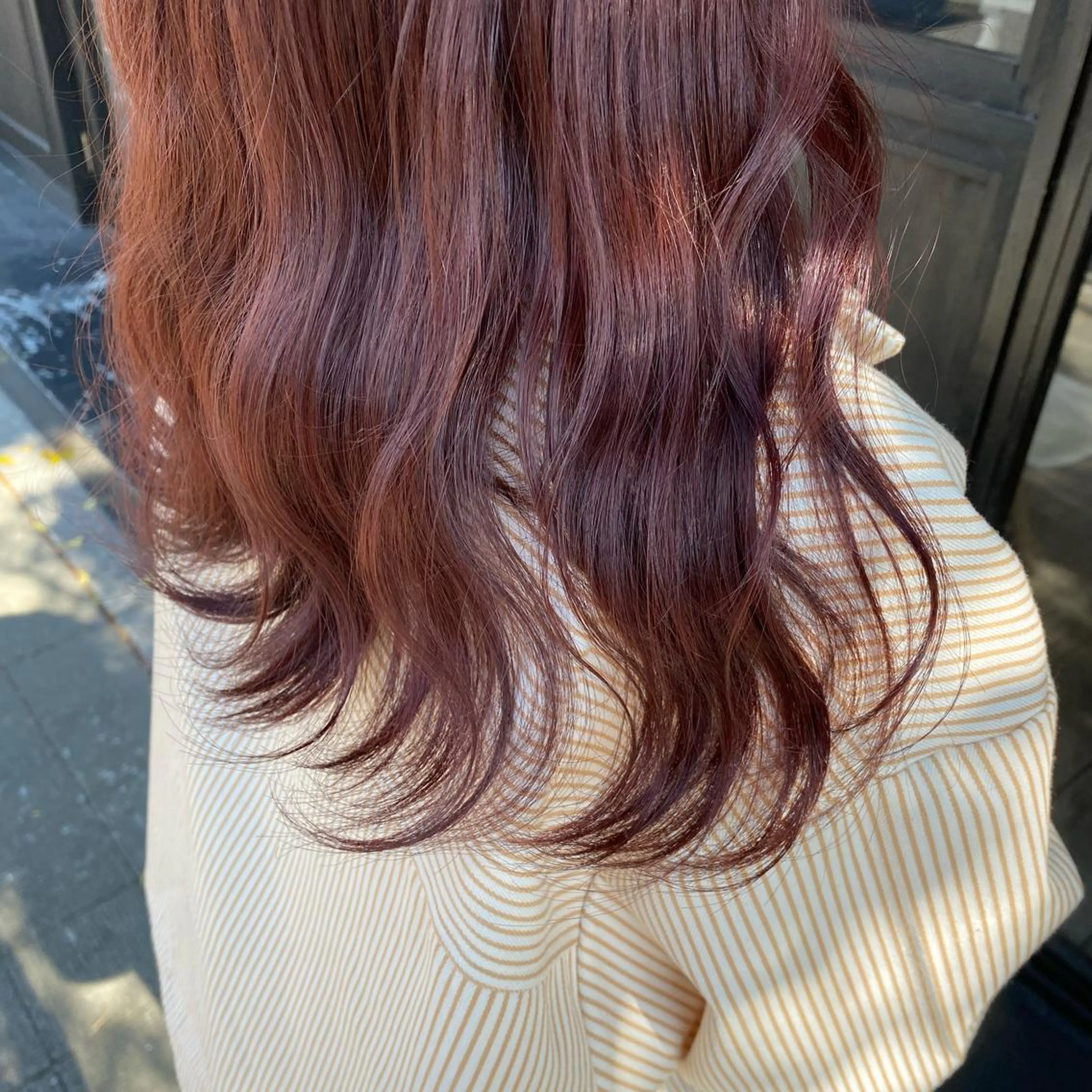 セミロング ヘアカラー 【ioe岡本】🐶 向井歩のヘアスタイル