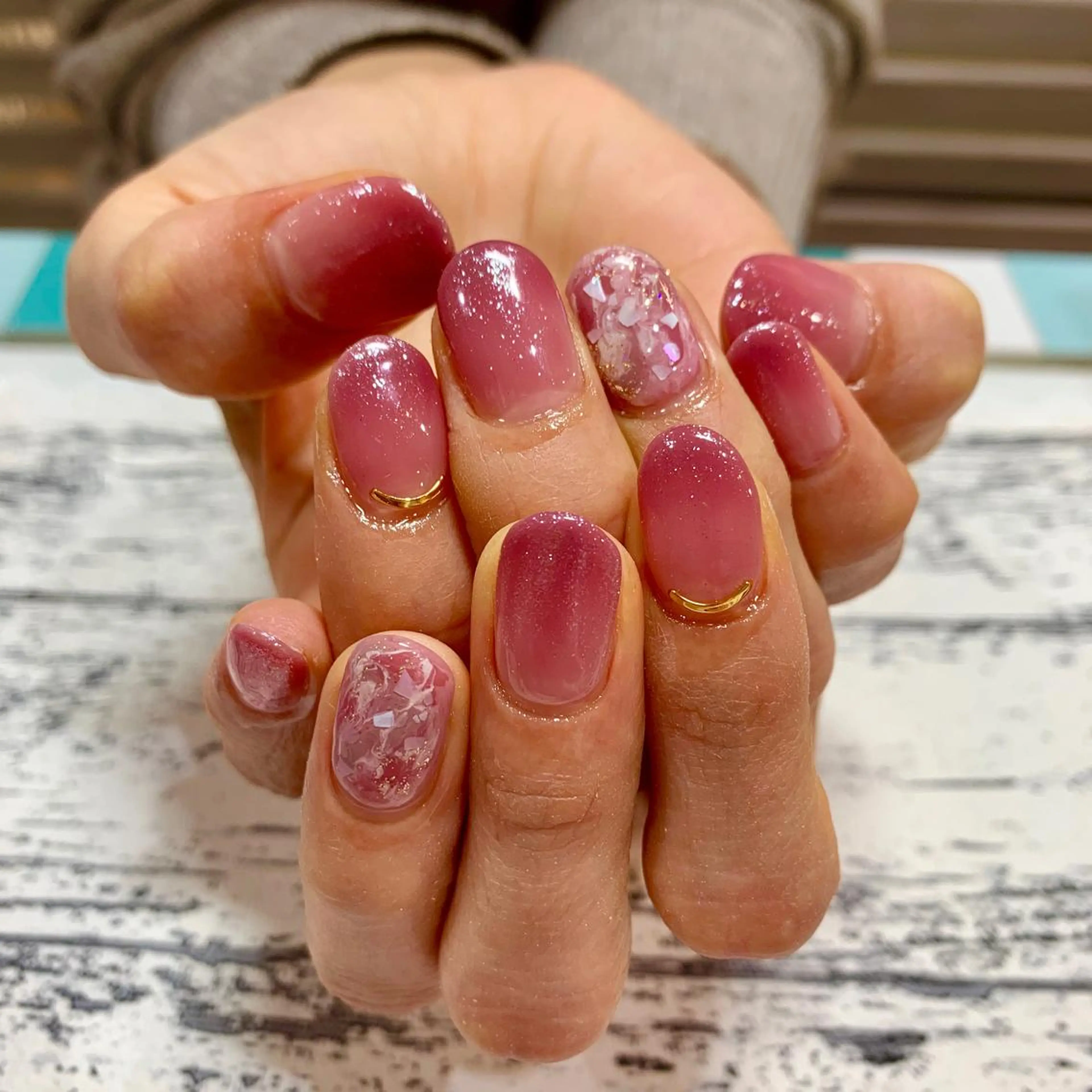 ネイル ハンドネイル 高尾 梨花のネイルデザイン