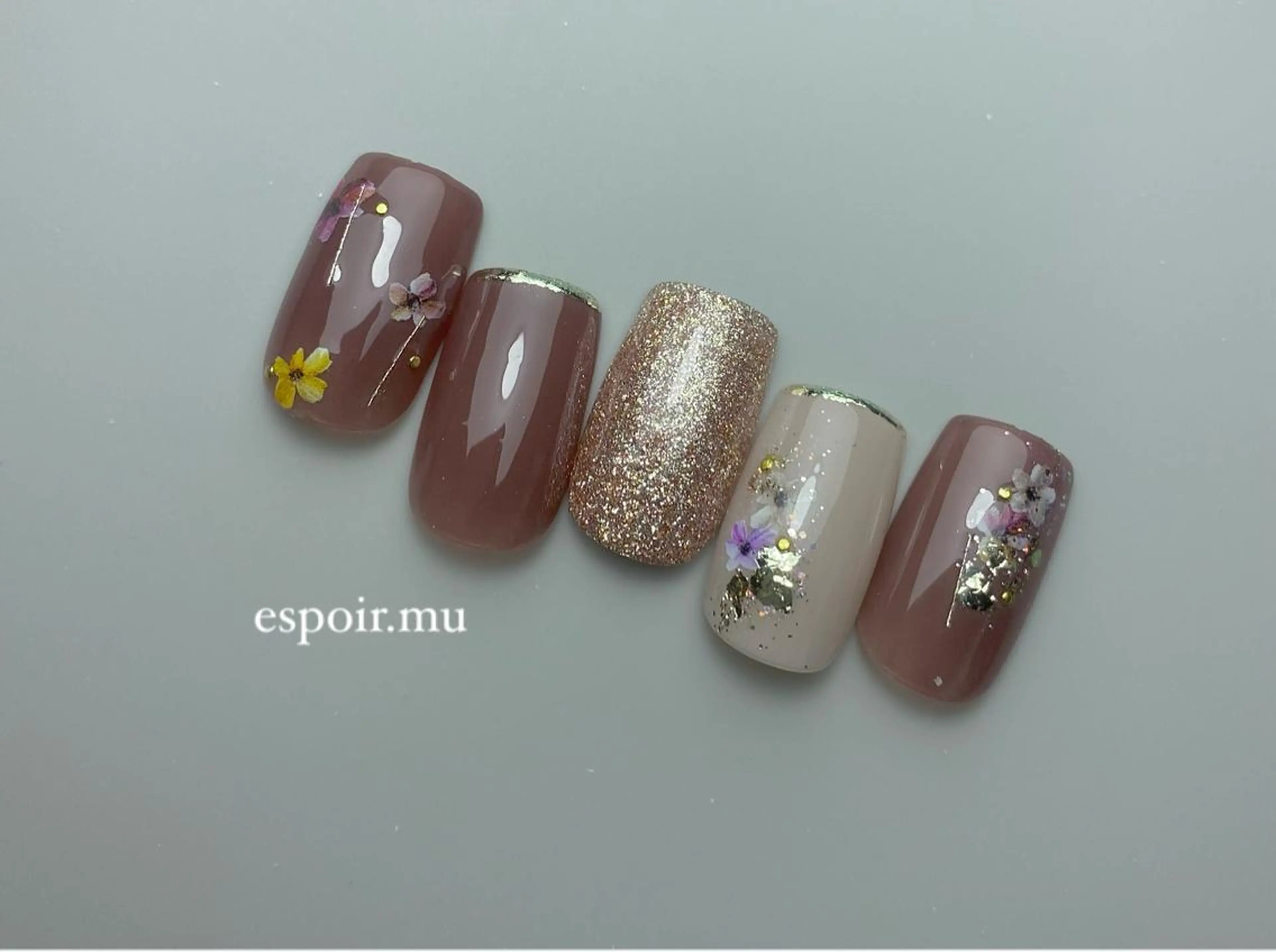 ネイル espoir. muのネイルデザイン