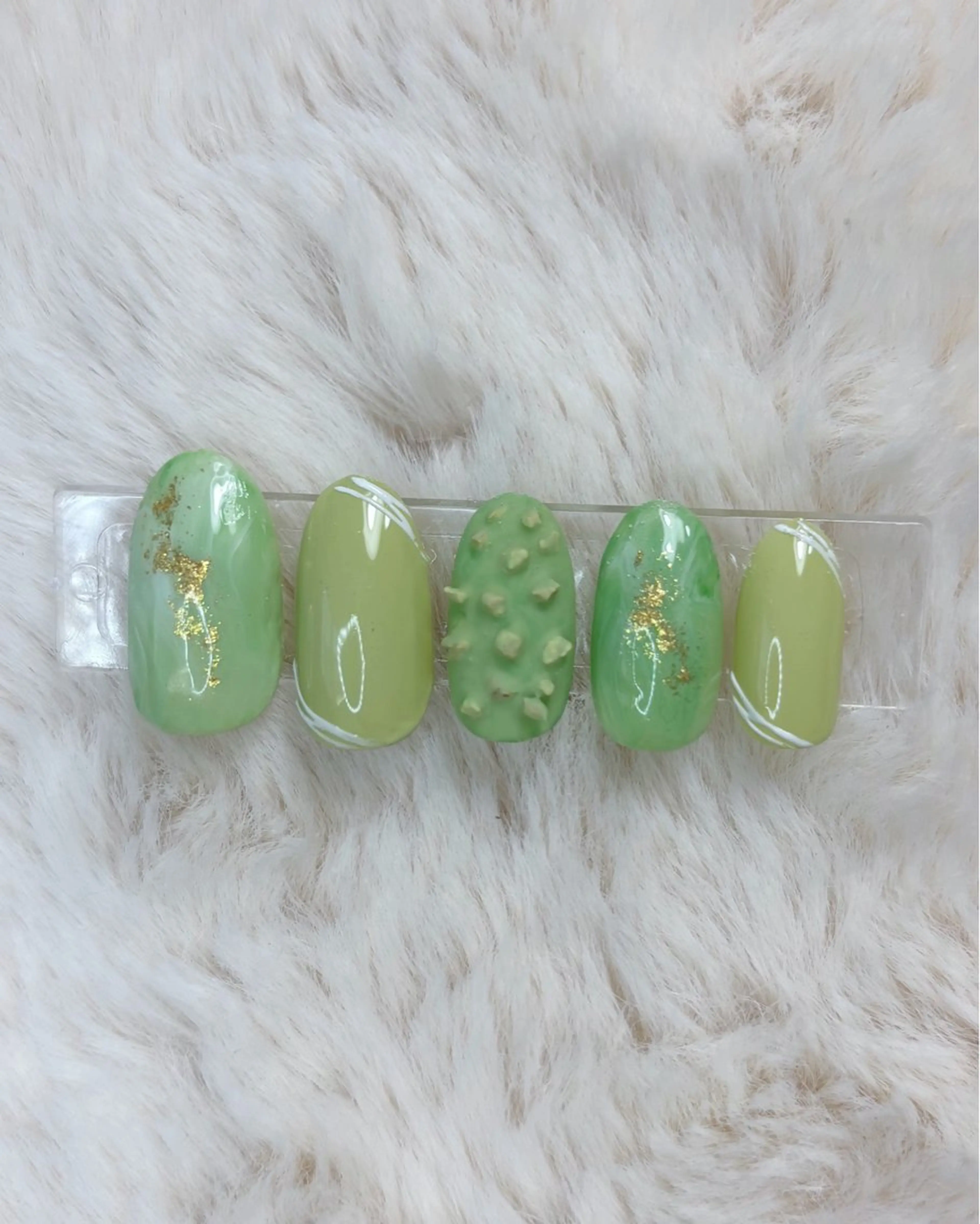 ネイル ハンドネイル 國本 由奈のネイルデザイン