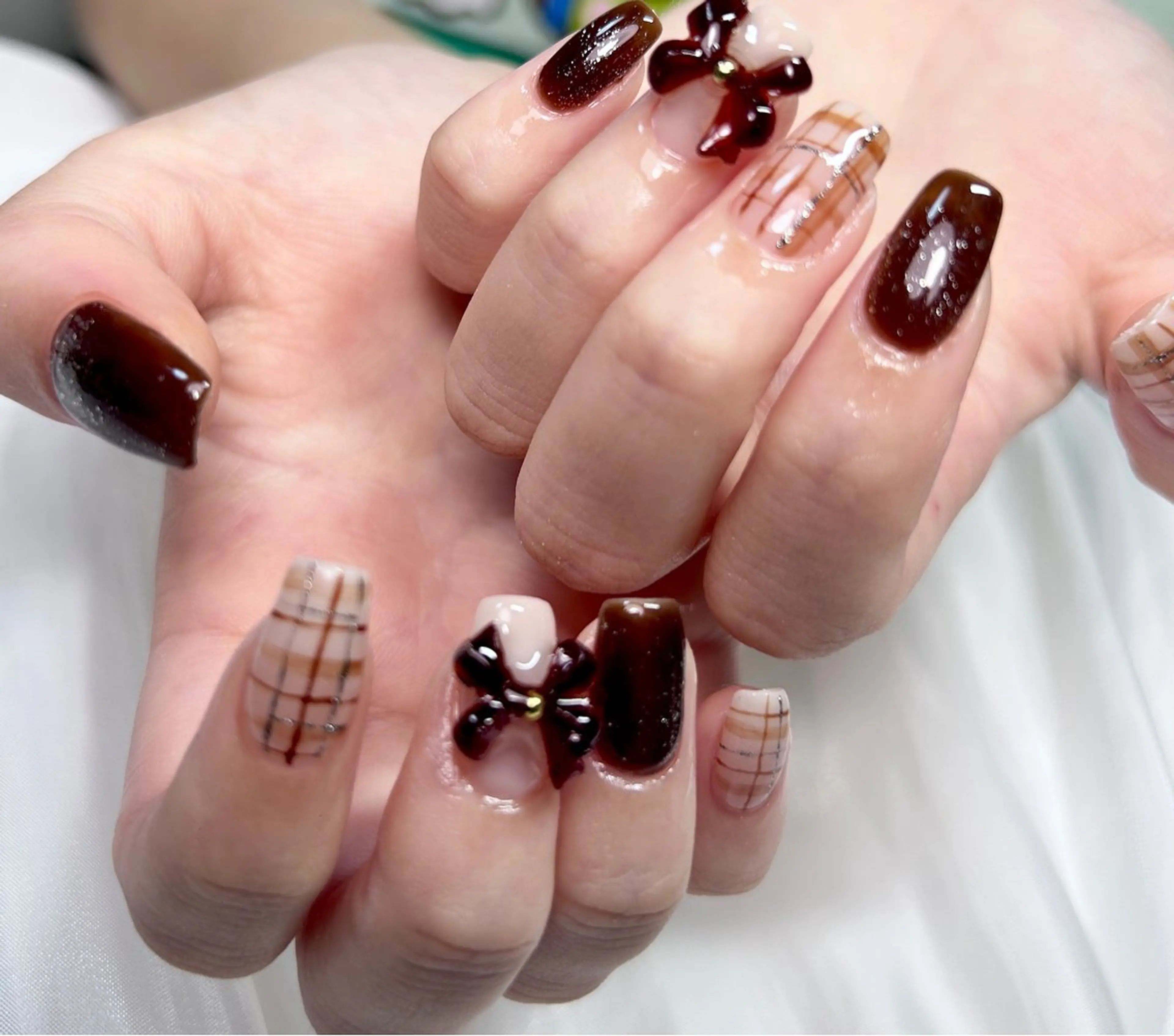 ネイル hello.nail所属・Horie 雪のネイルデザイン