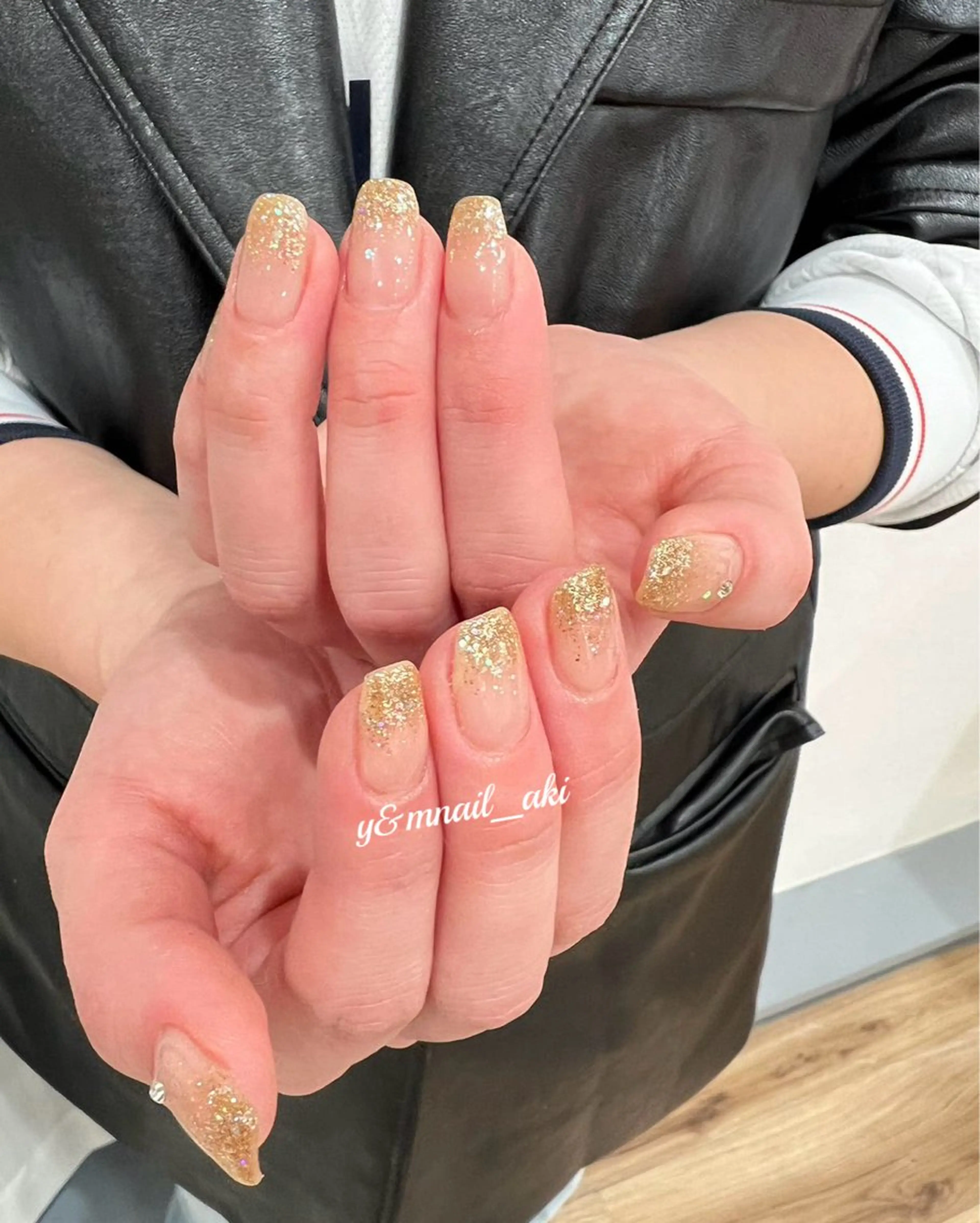 ネイル Ui_Amor (パラジェル)のネイルデザイン