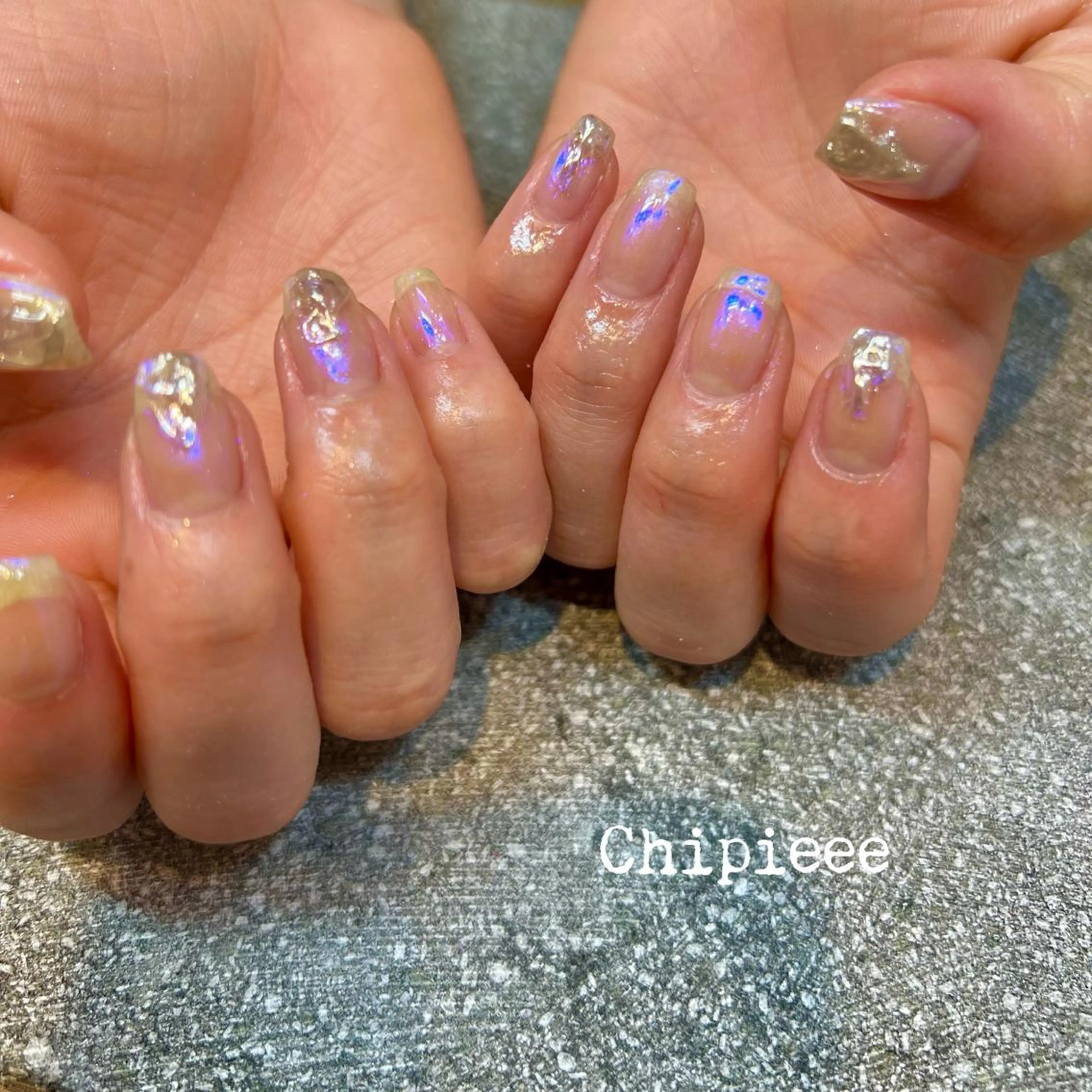 ミディアム ハンドネイル Chipieee Ikukoのネイルデザイン