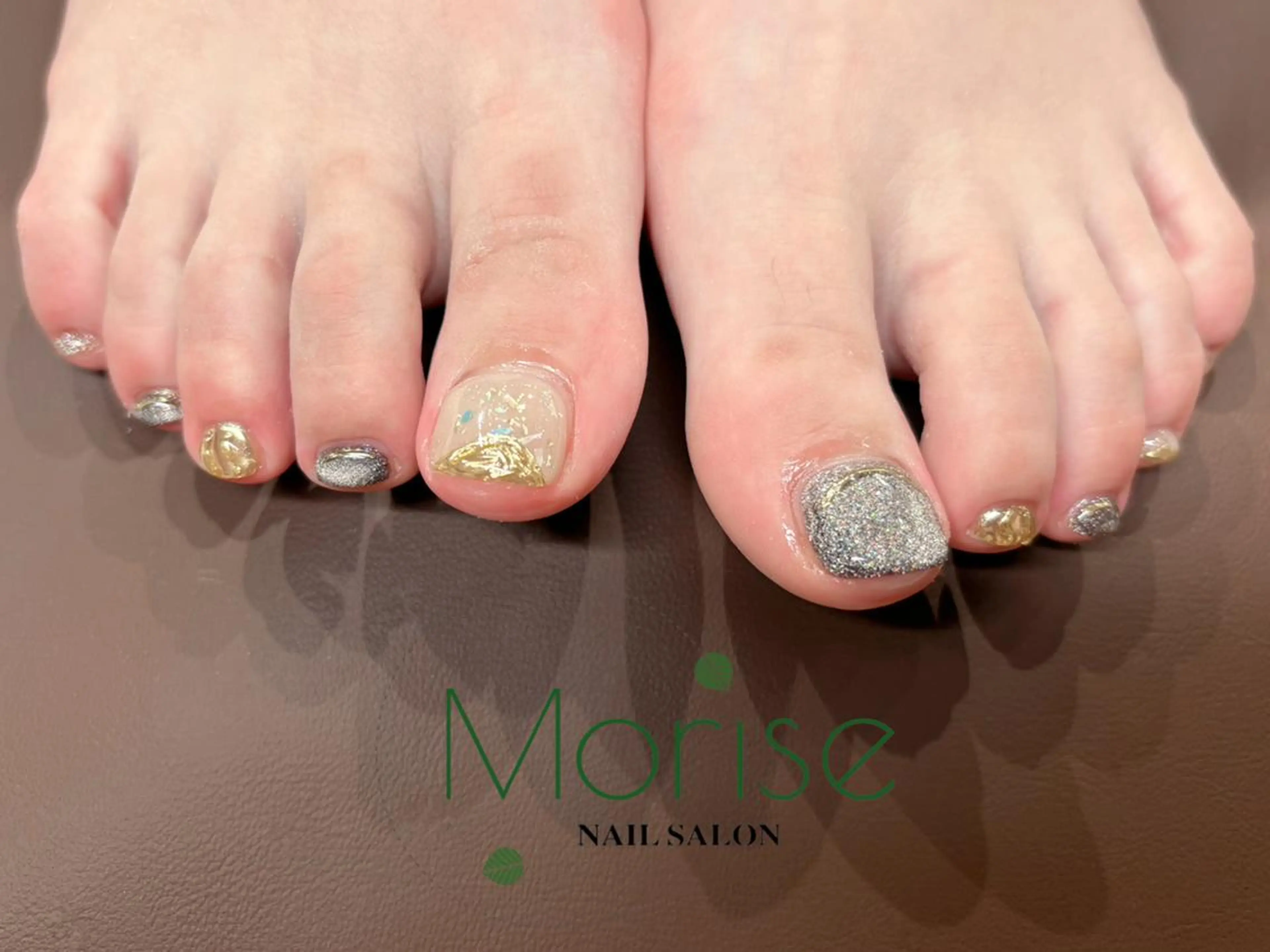 ネイル フットネイル フレンチネイル ジェルネイル ガラスフレンチ 韓国ネイル Morise BOBOのネイルデザイン