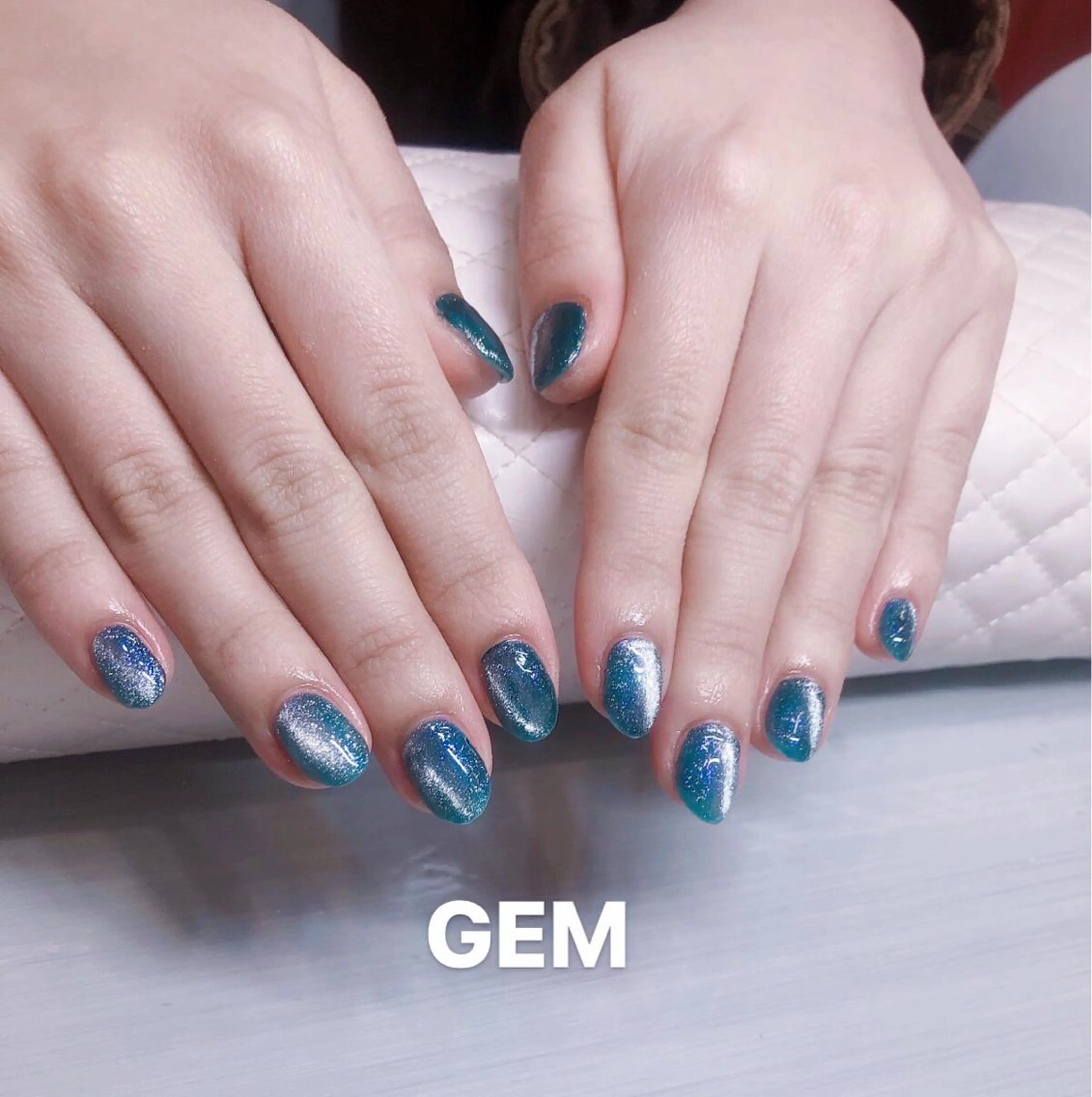 ネイル マグネットネイル マグネットワンカラー ワンカラーネイル GEM所属・Gem  the beauty玲衣のネイルデザイン