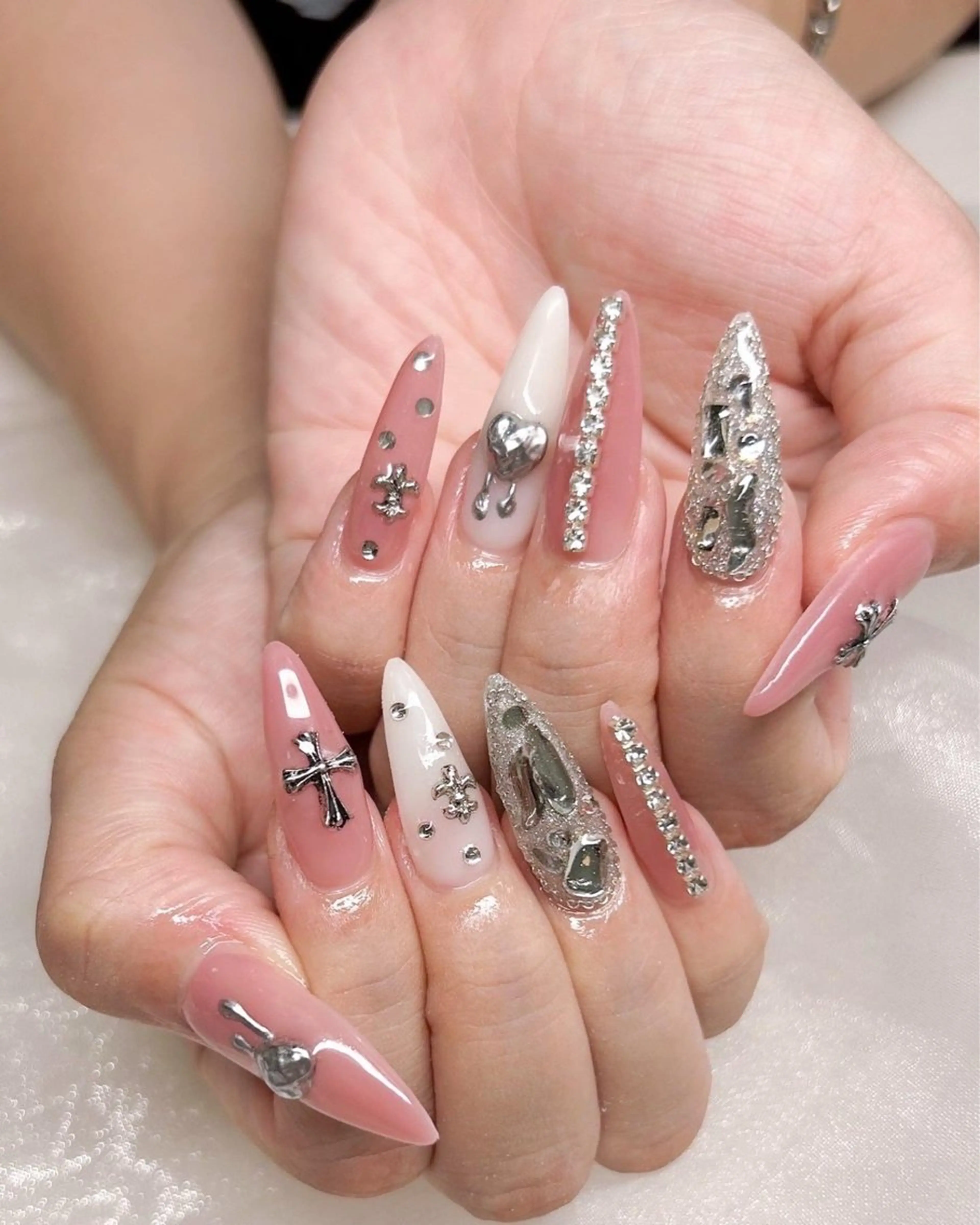 ネイル nail salon Yuna所属・ネイルサロン yunaのネイルデザイン