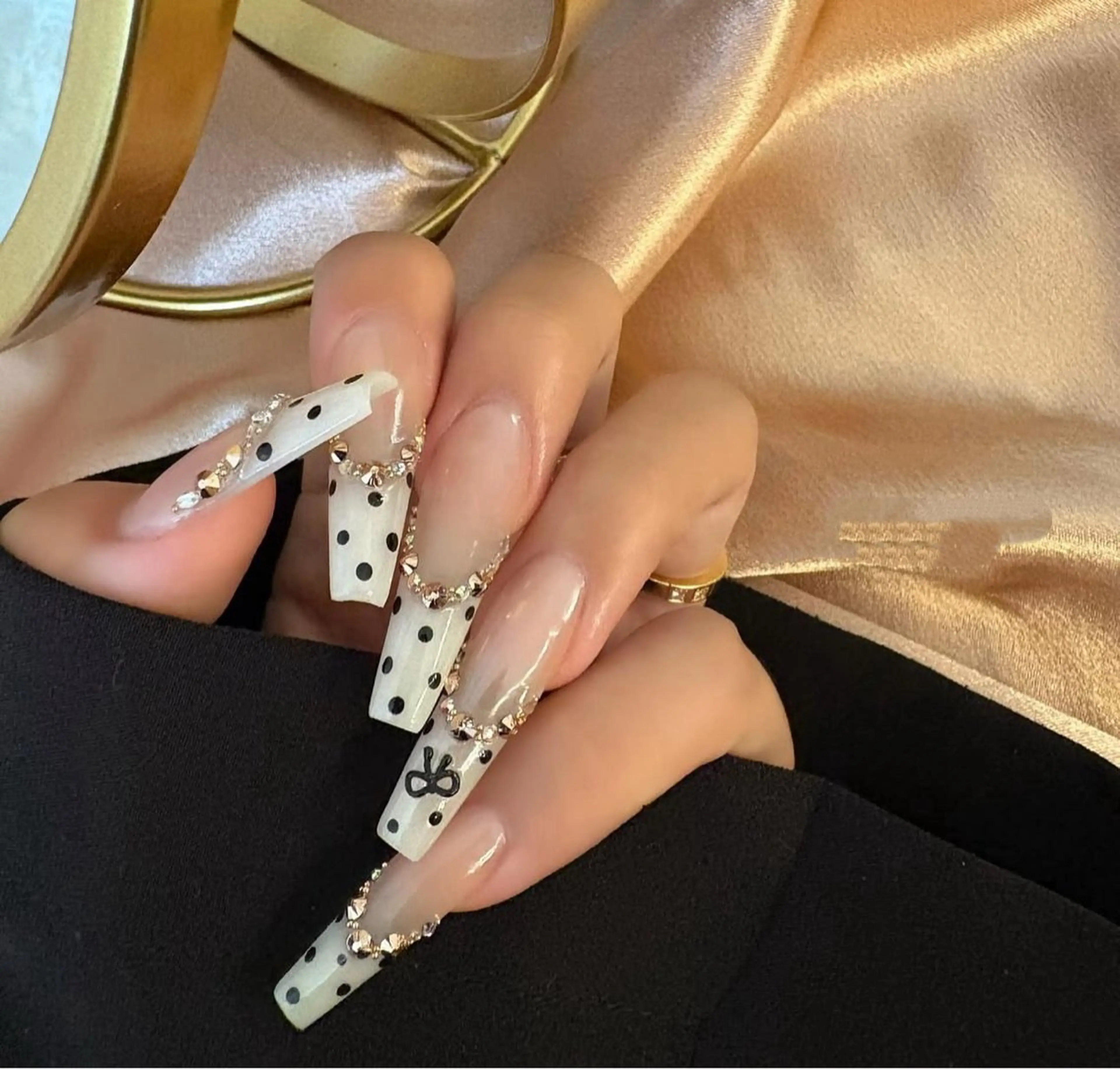 ネイル ハンドネイル ドリスネイルサロン所属・Doris Nail Salonのネイルデザイン