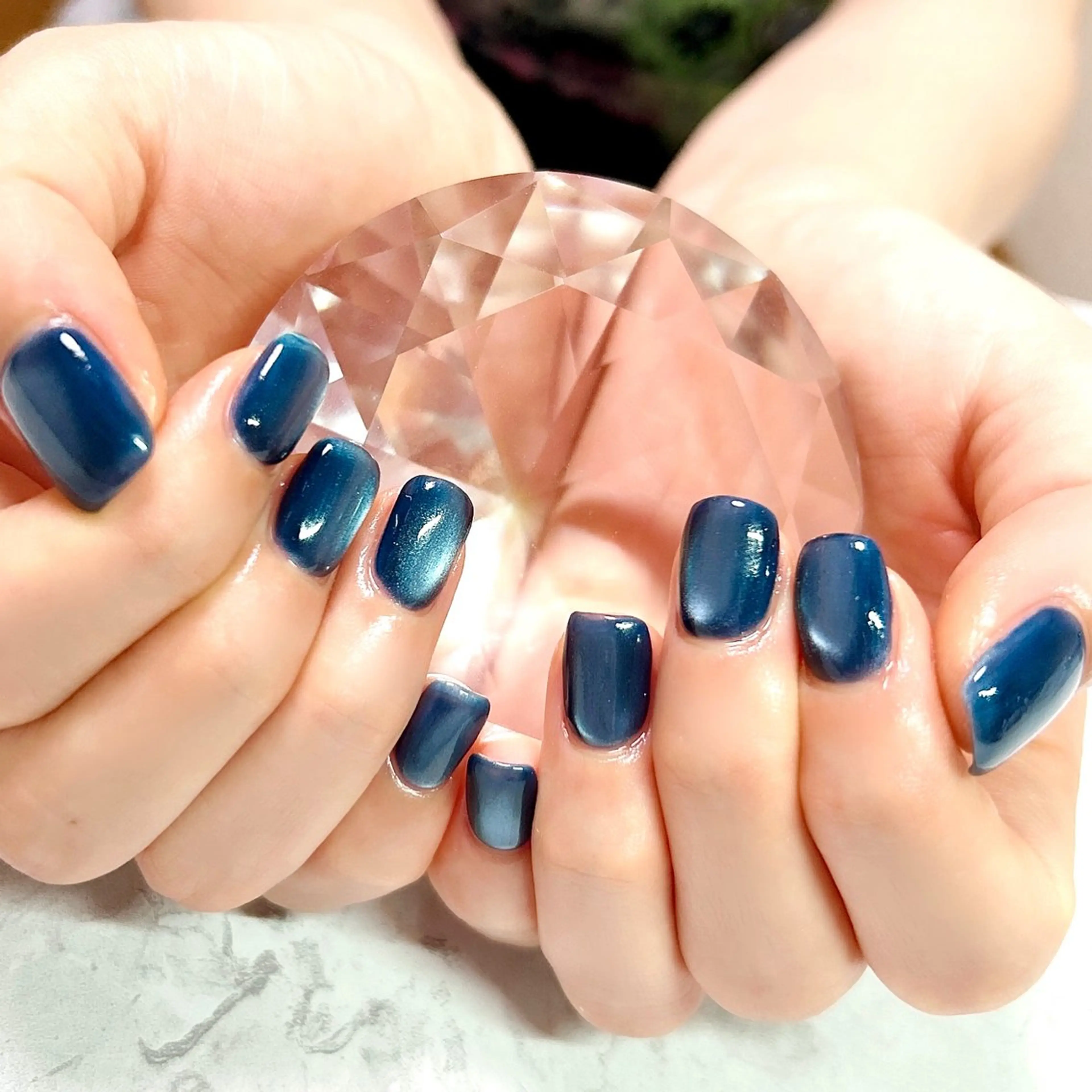 ネイル マグネットネイル private salon Reiのネイルデザイン