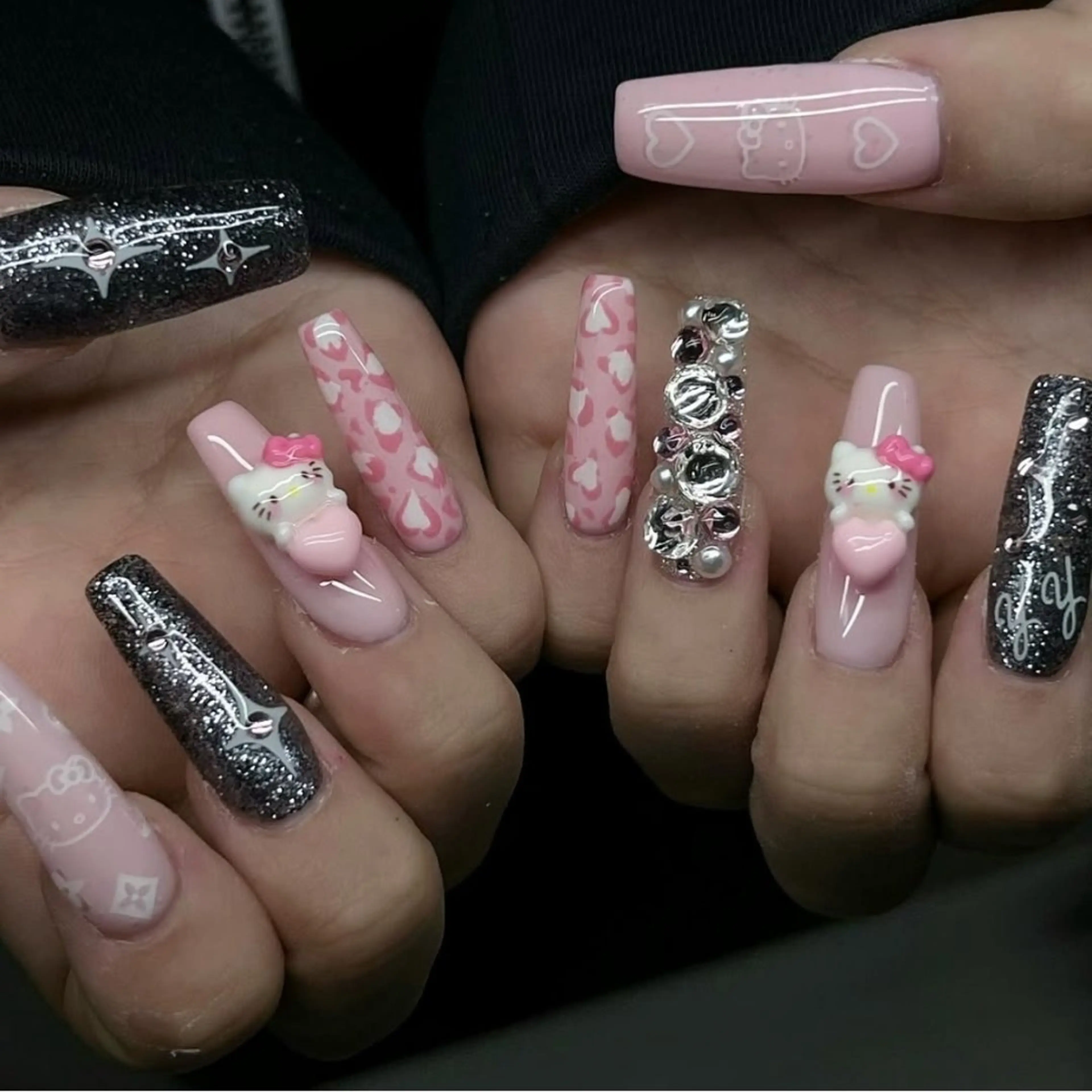 ネイル 8appy ARTstudioのネイルデザイン