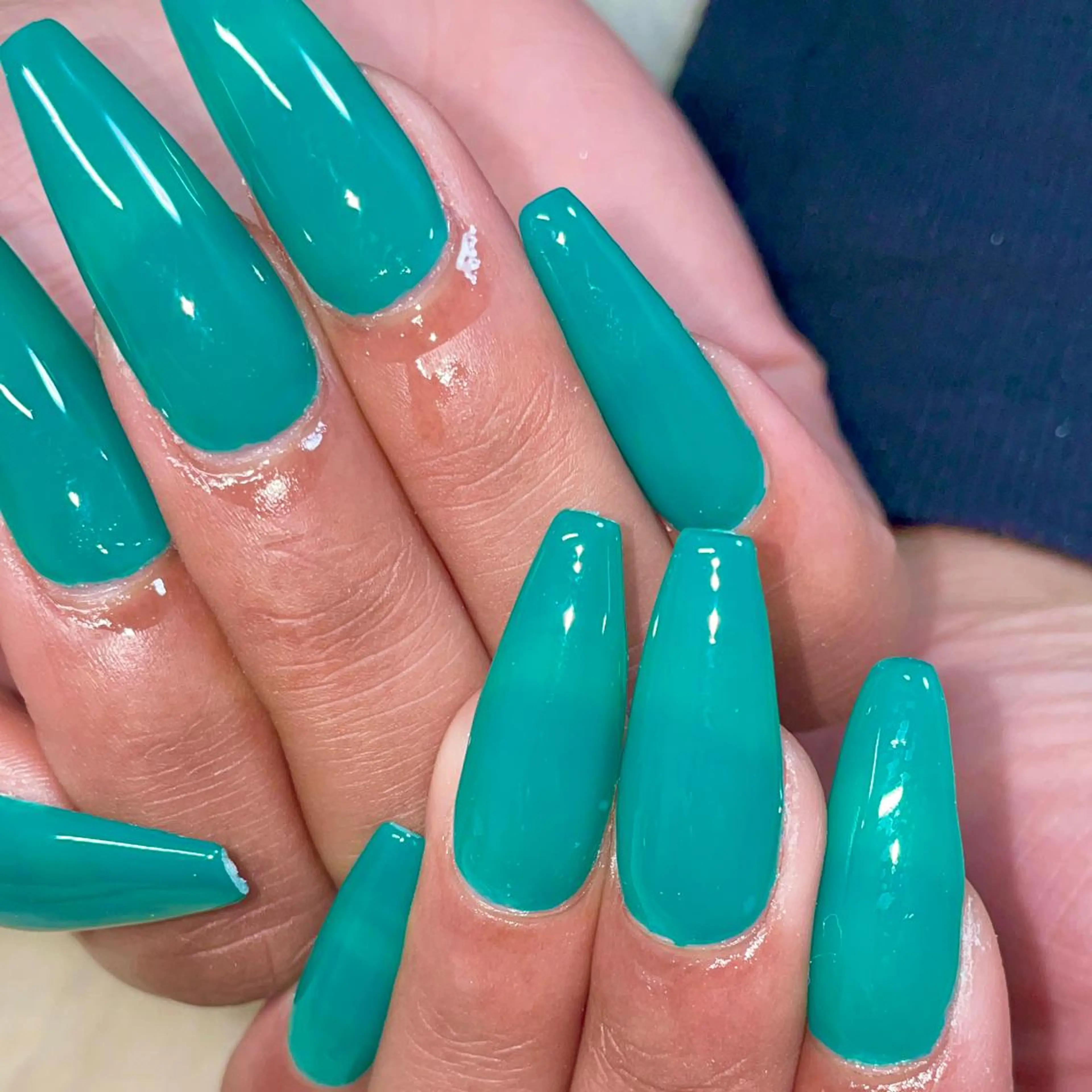 ネイル ハンドネイル 黒川 実祐のネイルデザイン