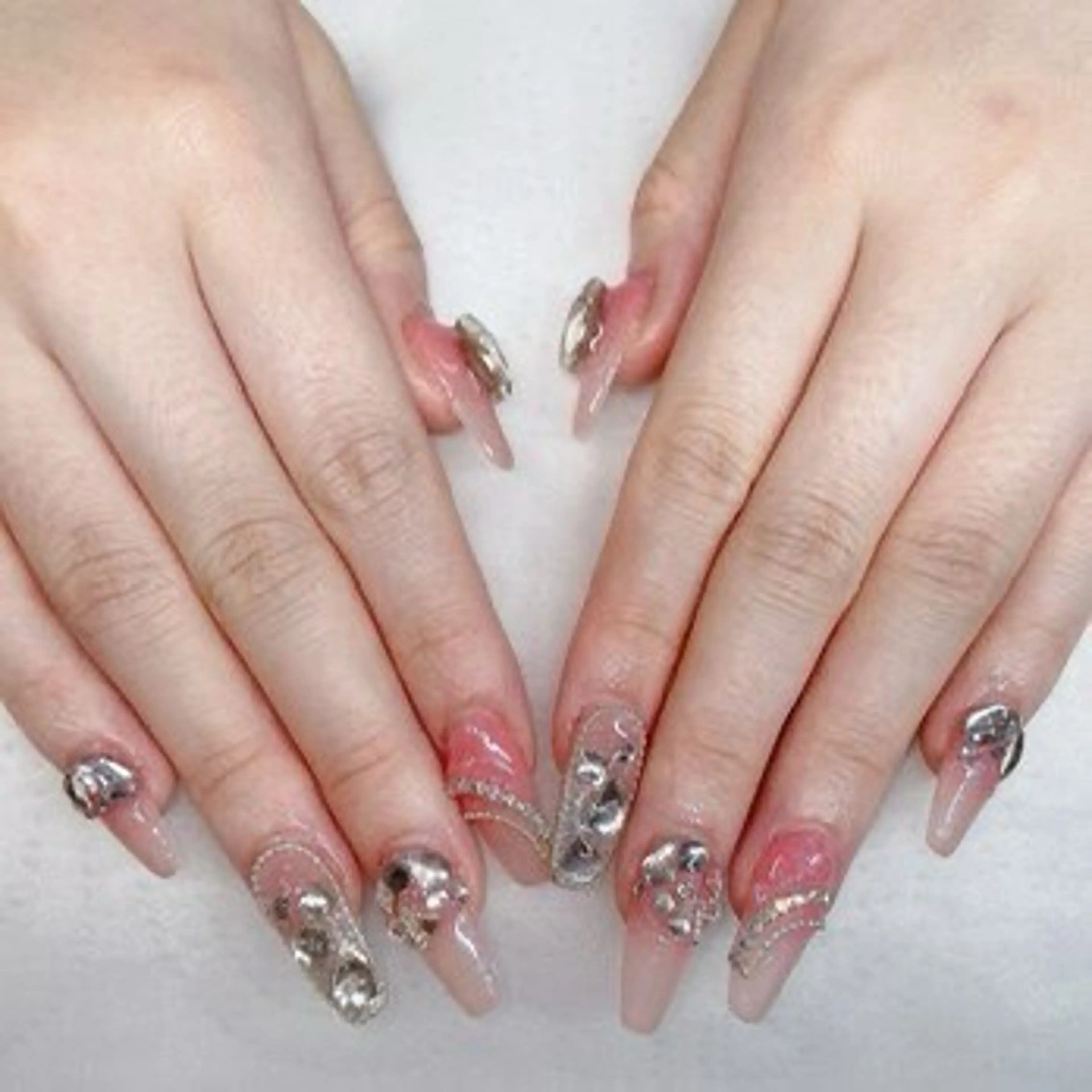 ネイル ハンドネイル ハンドケア 💜MIYA nail川崎店のネイルデザイン