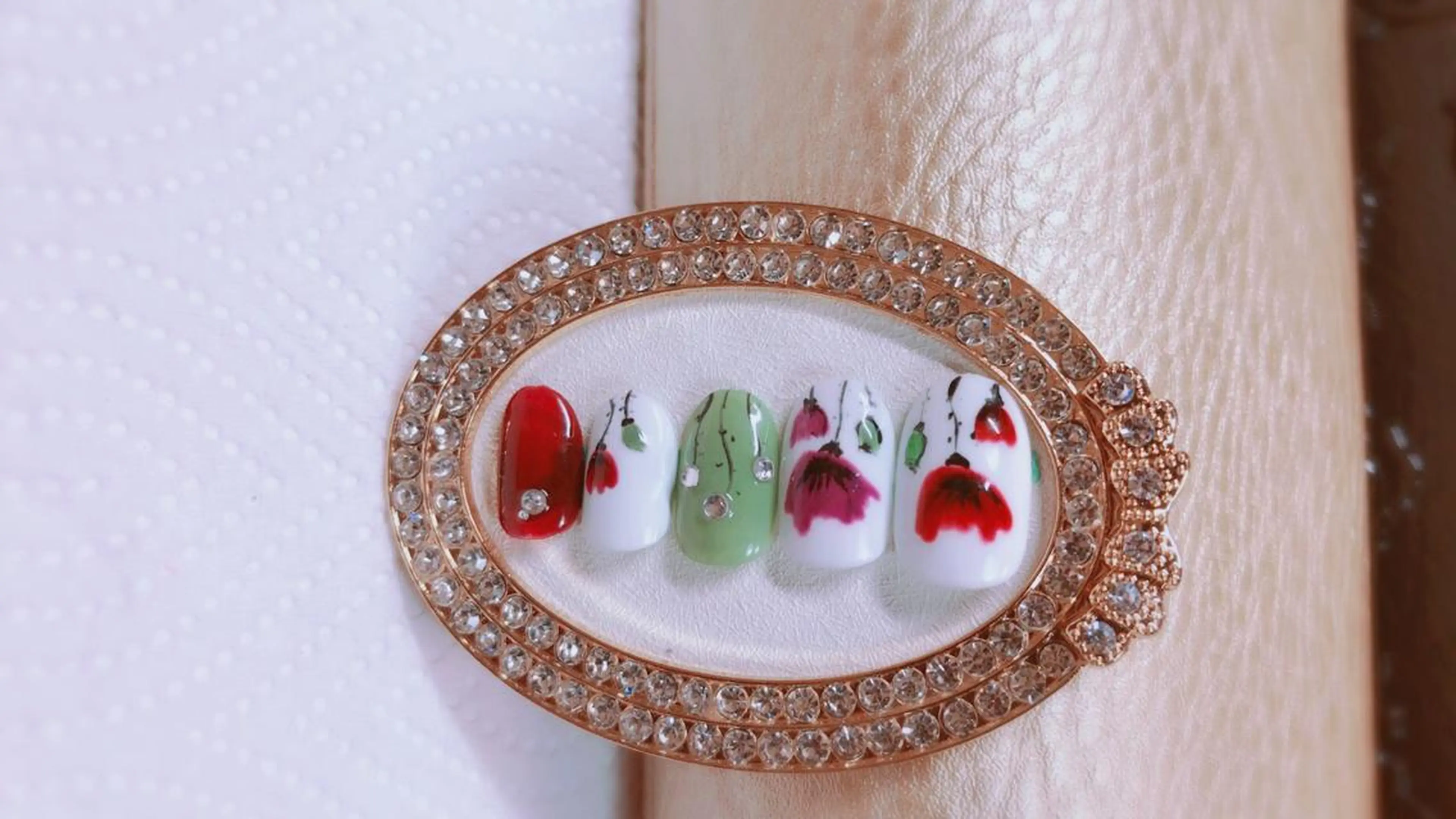 ネイル 佐藤 澄江のネイルデザイン