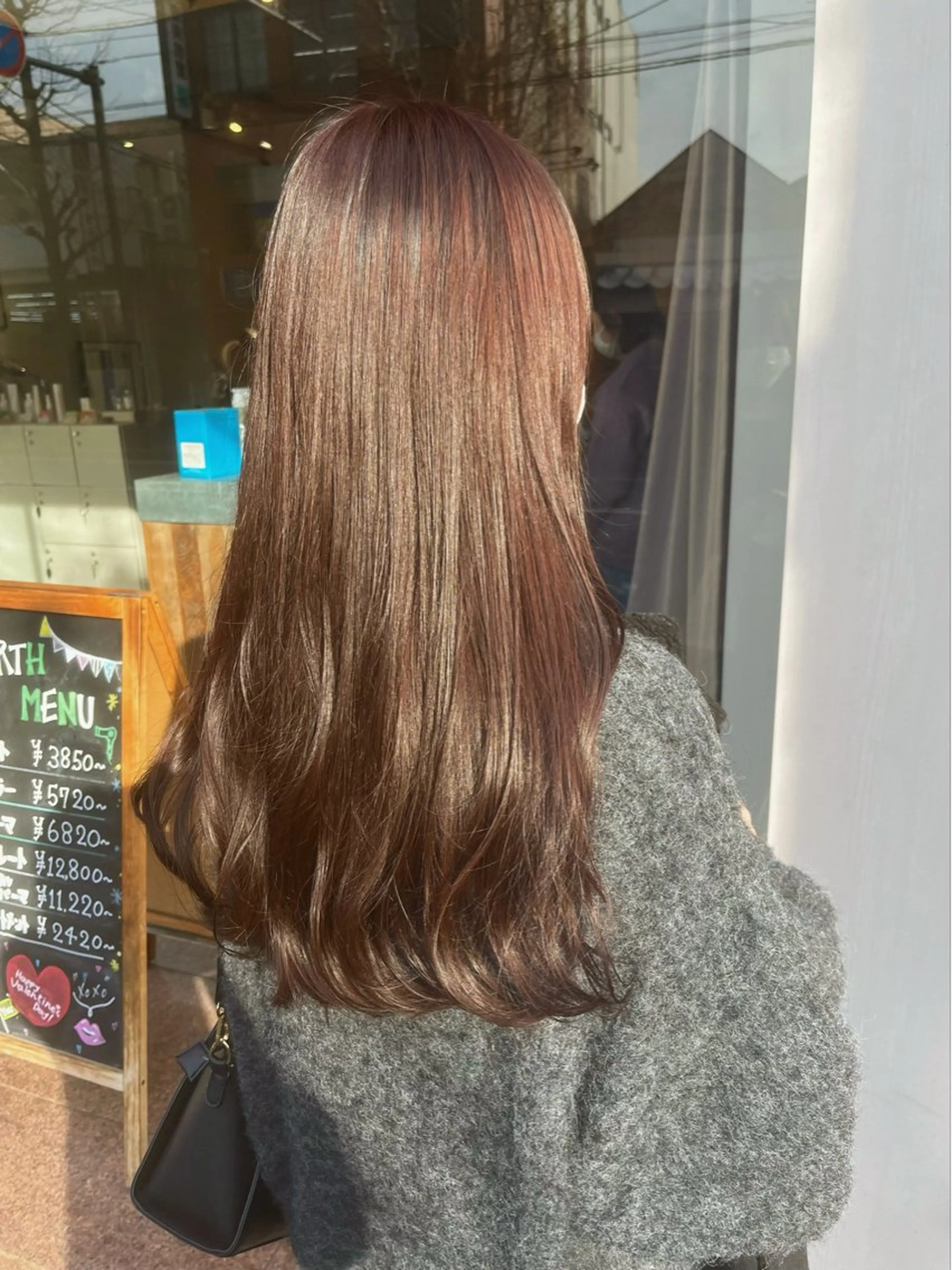 ロング カラー ブラウンカラー ピンクカラー ピンクブラウン カット ヘアカラー トリートメント レイヤーカット🌈 透明感カラー🌷ﾕﾘのヘアスタイル