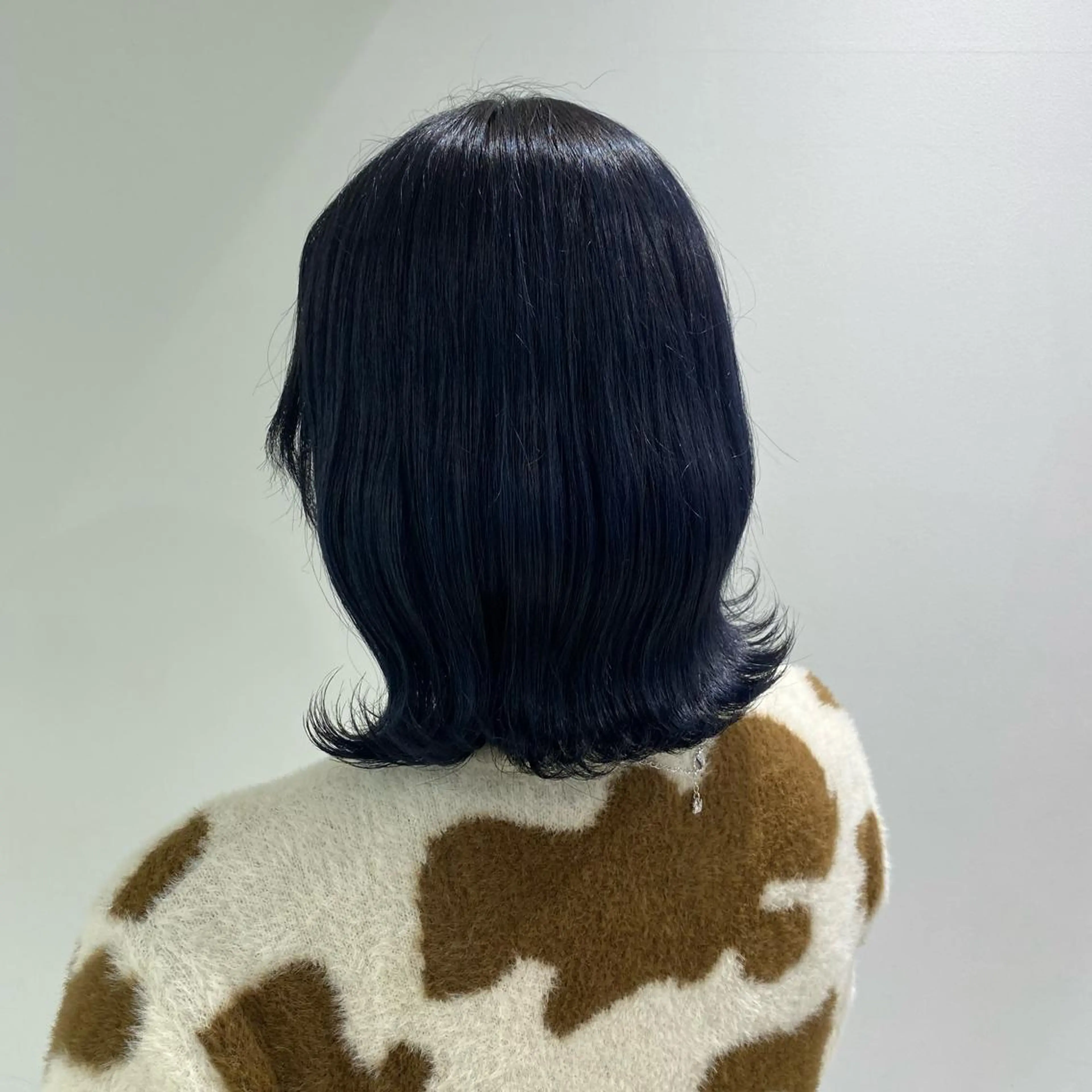 ロング カラー パーマ ヘアアレンジ メンズ キッズ ネイル マツエク・マツパ アイブロウ 黒髪 ブルーカラー ブルーブラック ブルー Lumo所属・💖横浜ブリーチなし 💖MIHOのヘアスタイル