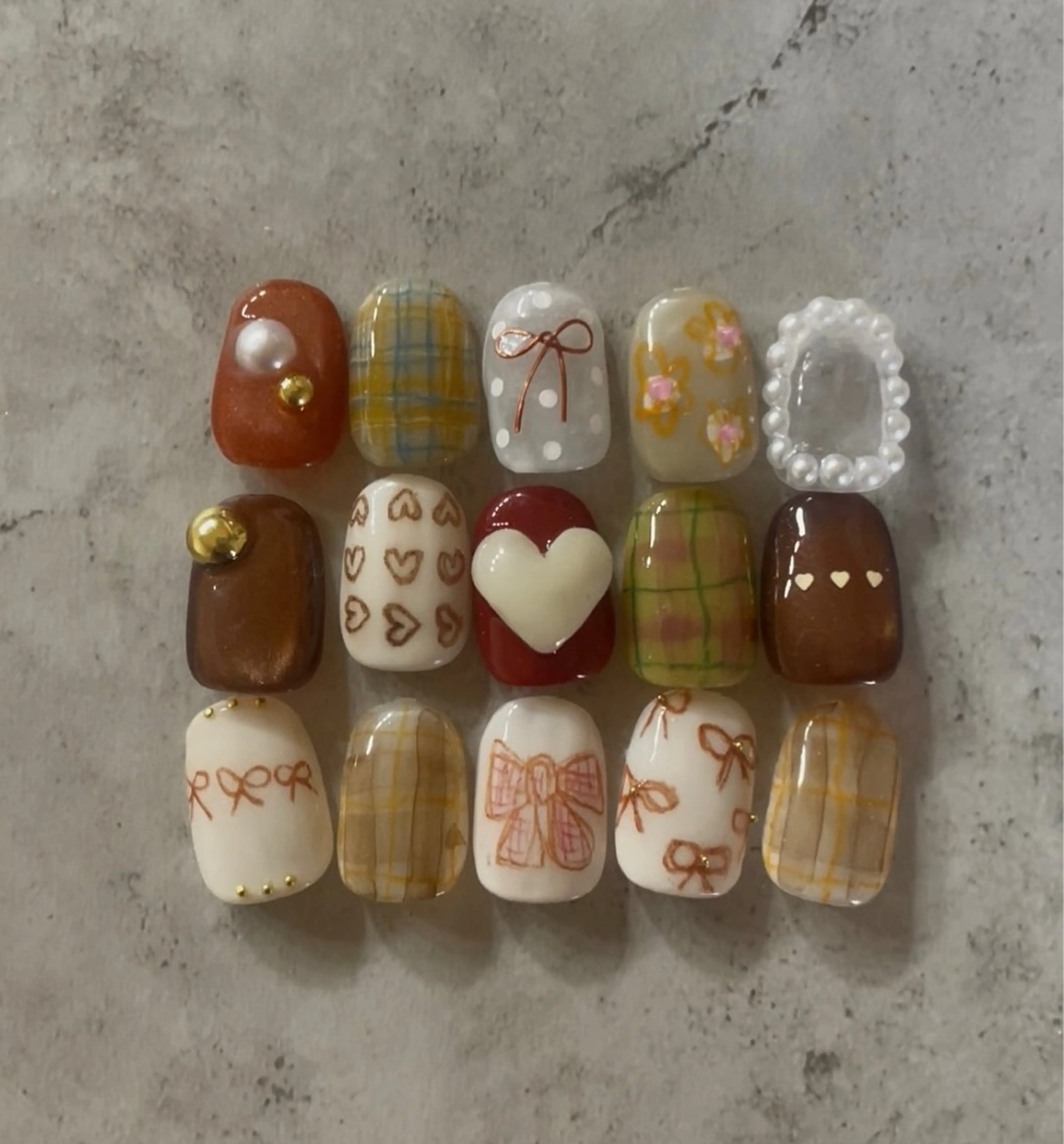 ネイル ハンドネイル M Nailのネイルデザイン