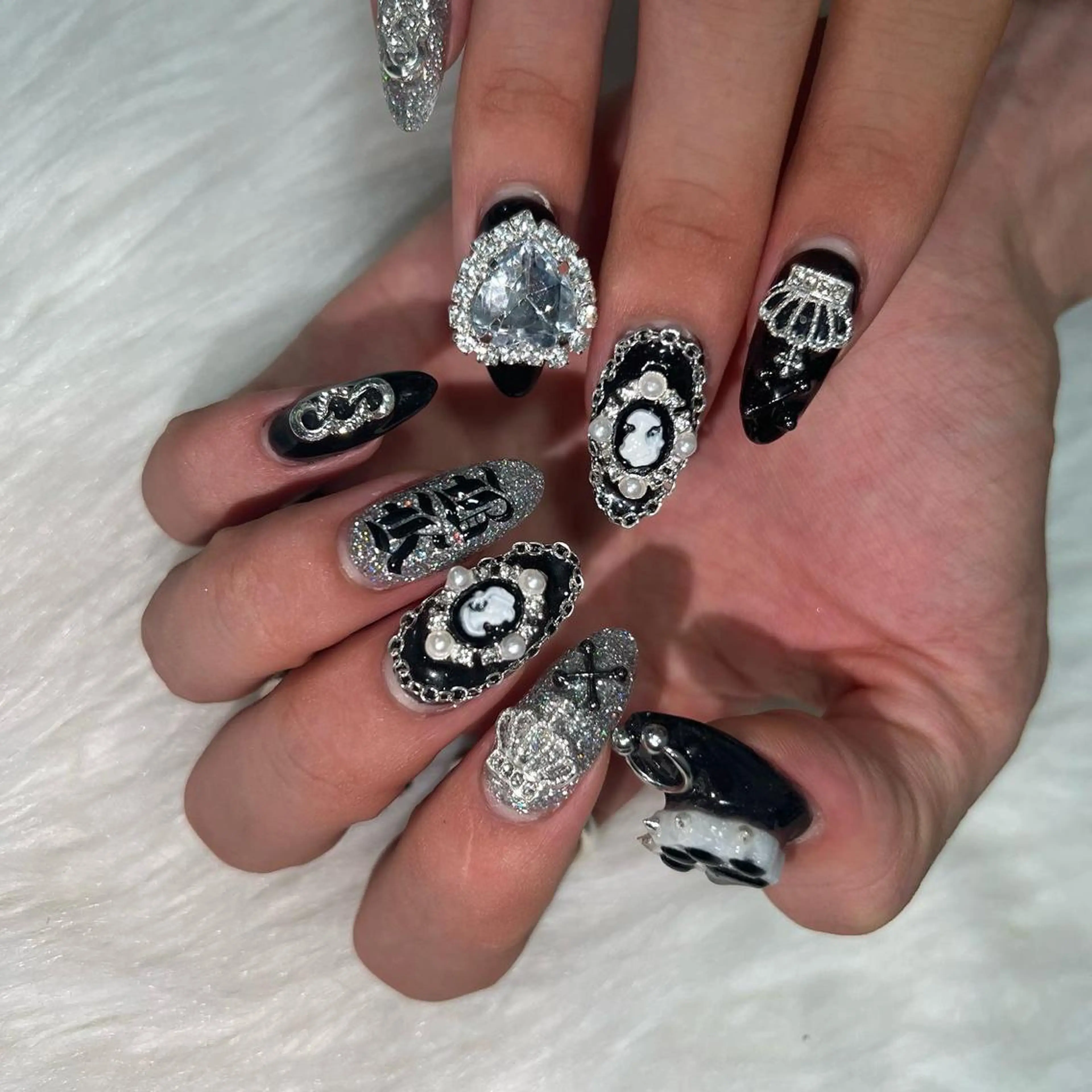 ネイル アートネイル スカルプネイル feel ♡︎ remiのネイルデザイン