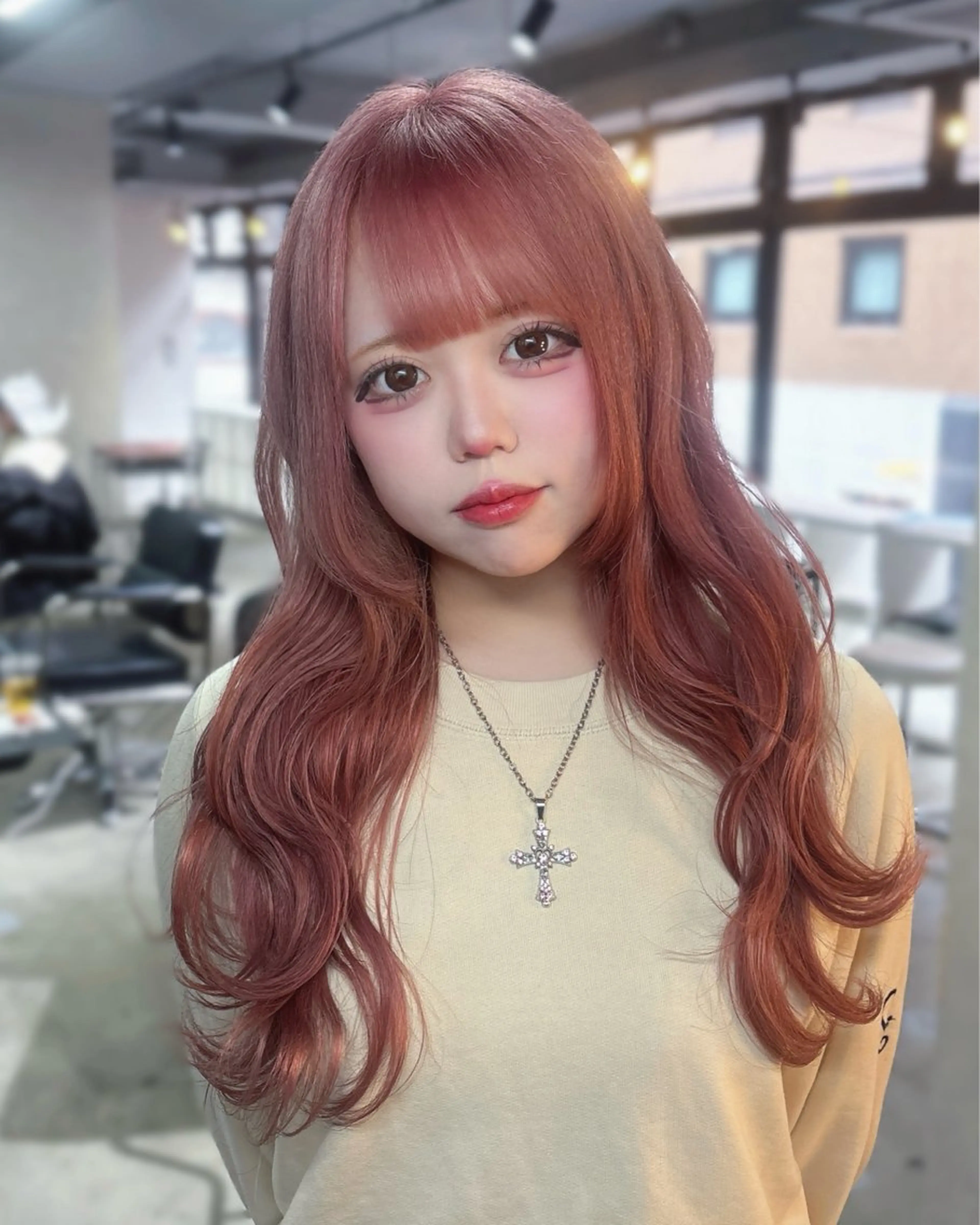 カラー ヘアカラー 大阪ハイトーン/ ピンク/ かえでのヘアスタイル